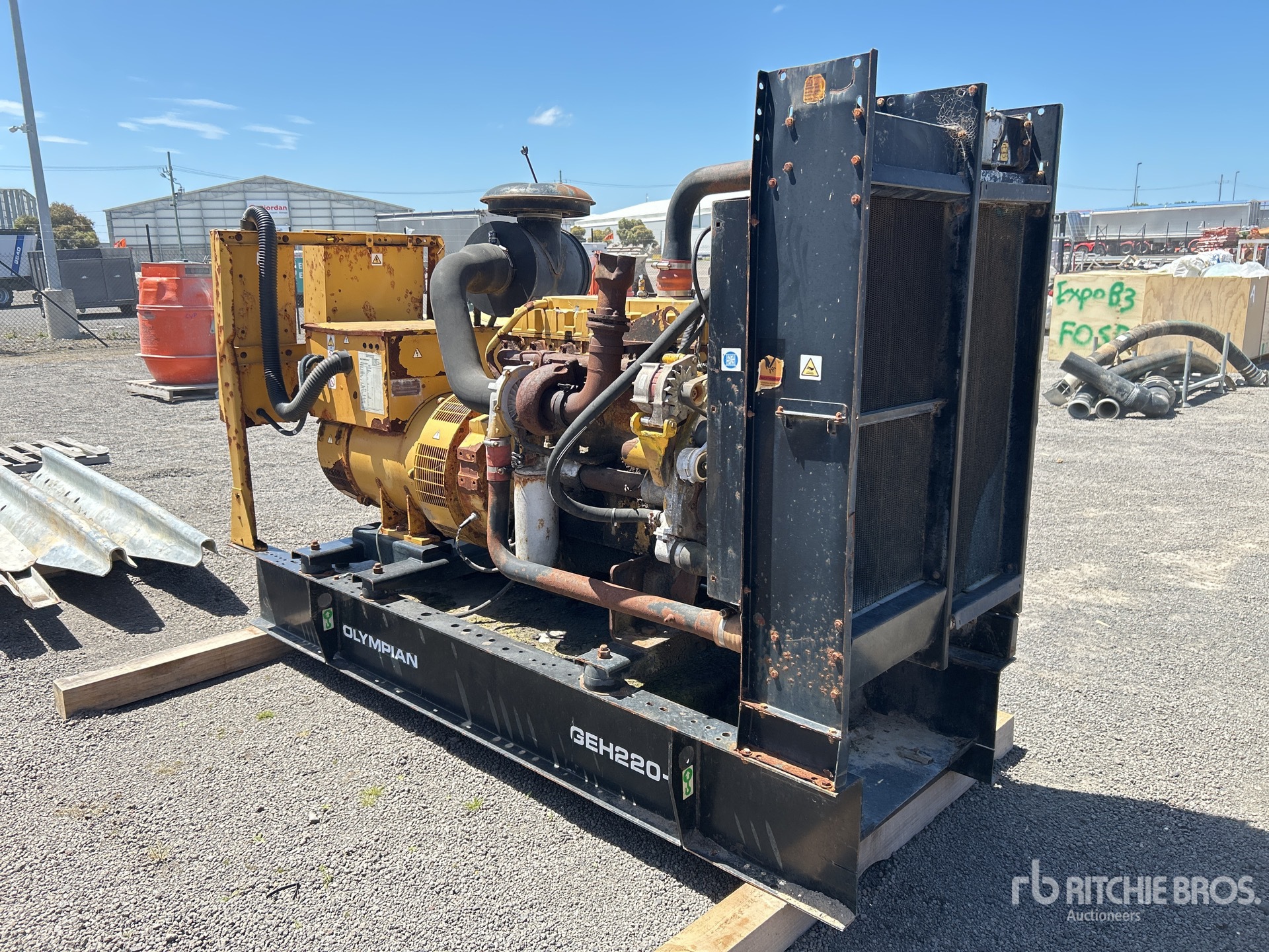 General Appearance with Picture, Right Front Corner