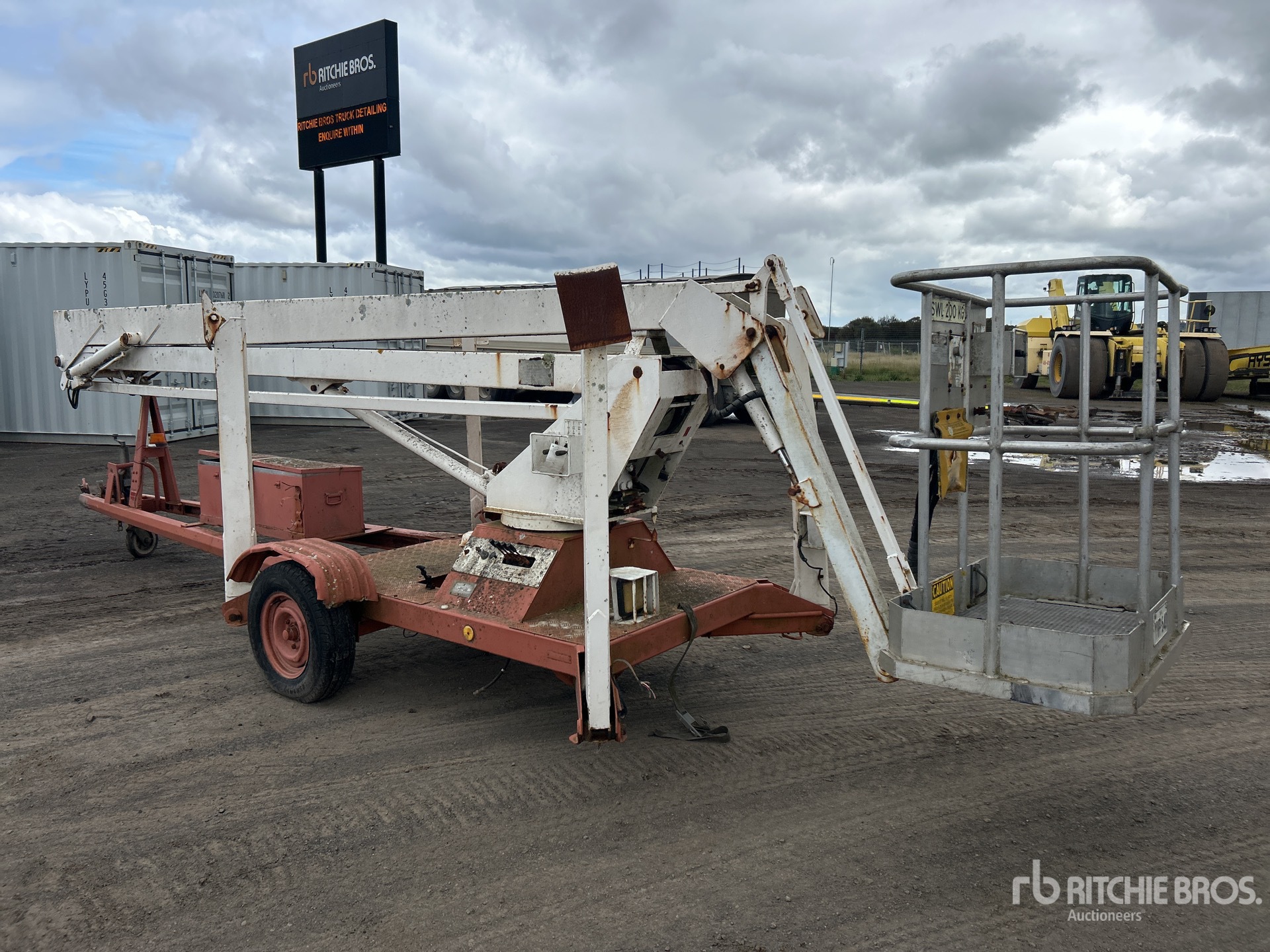 General Appearance with Picture, Left Rear Corner