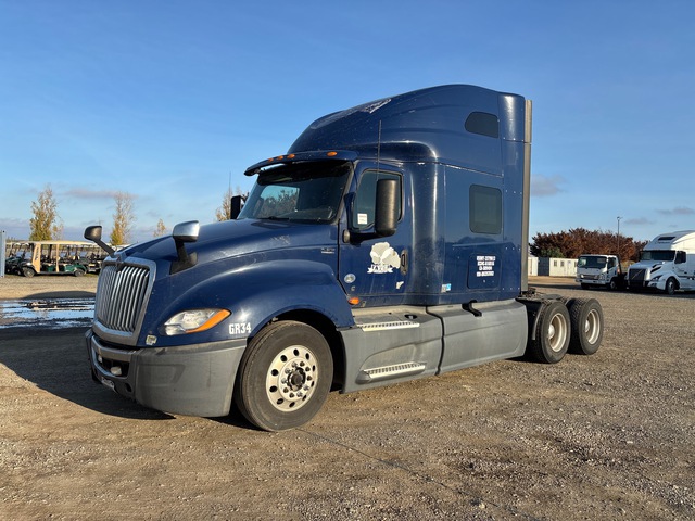 2019 (unverified) International LT625 6x4 T/A Sleeper Truck Tractor