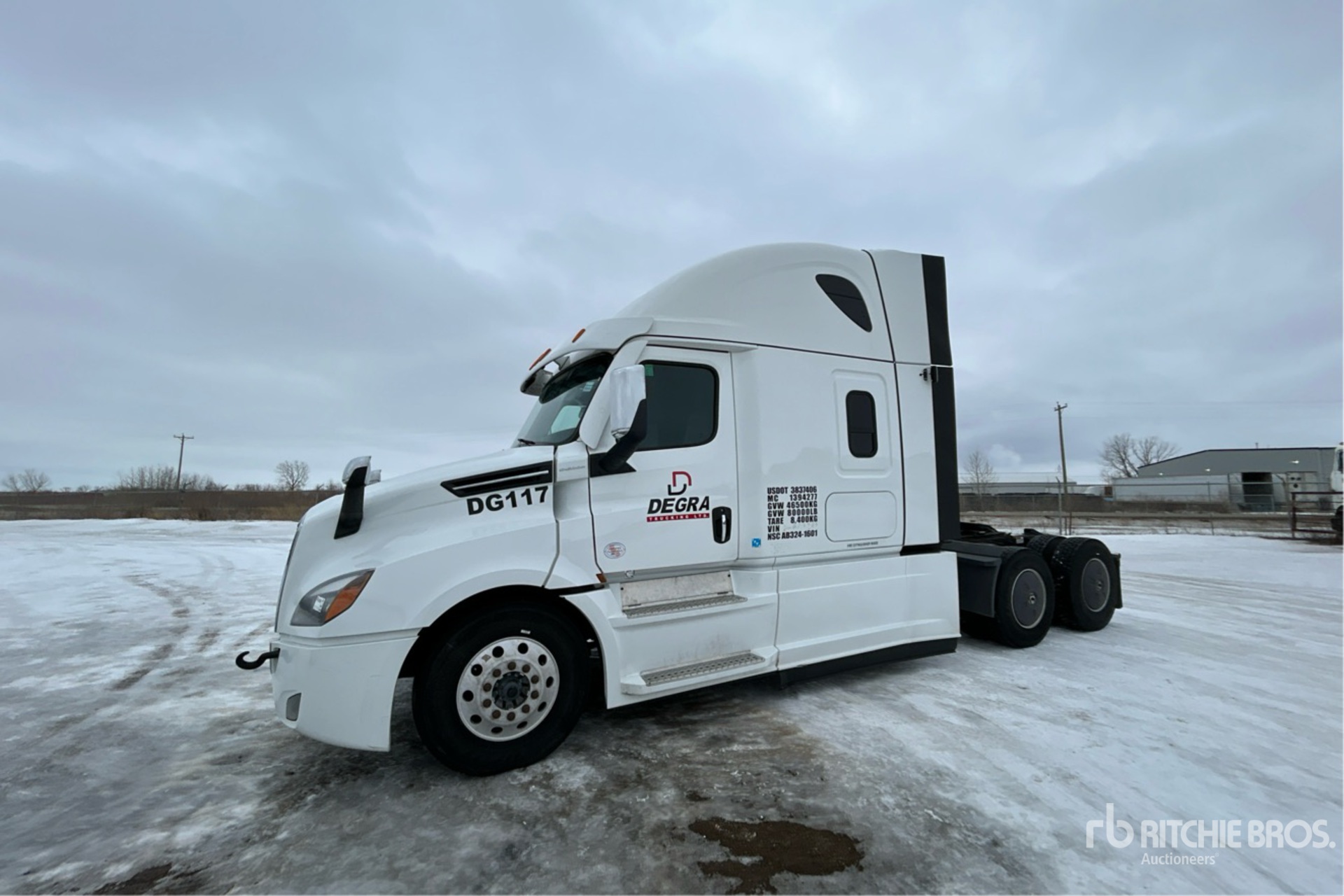 General Appearance with Picture, Left Front Corner