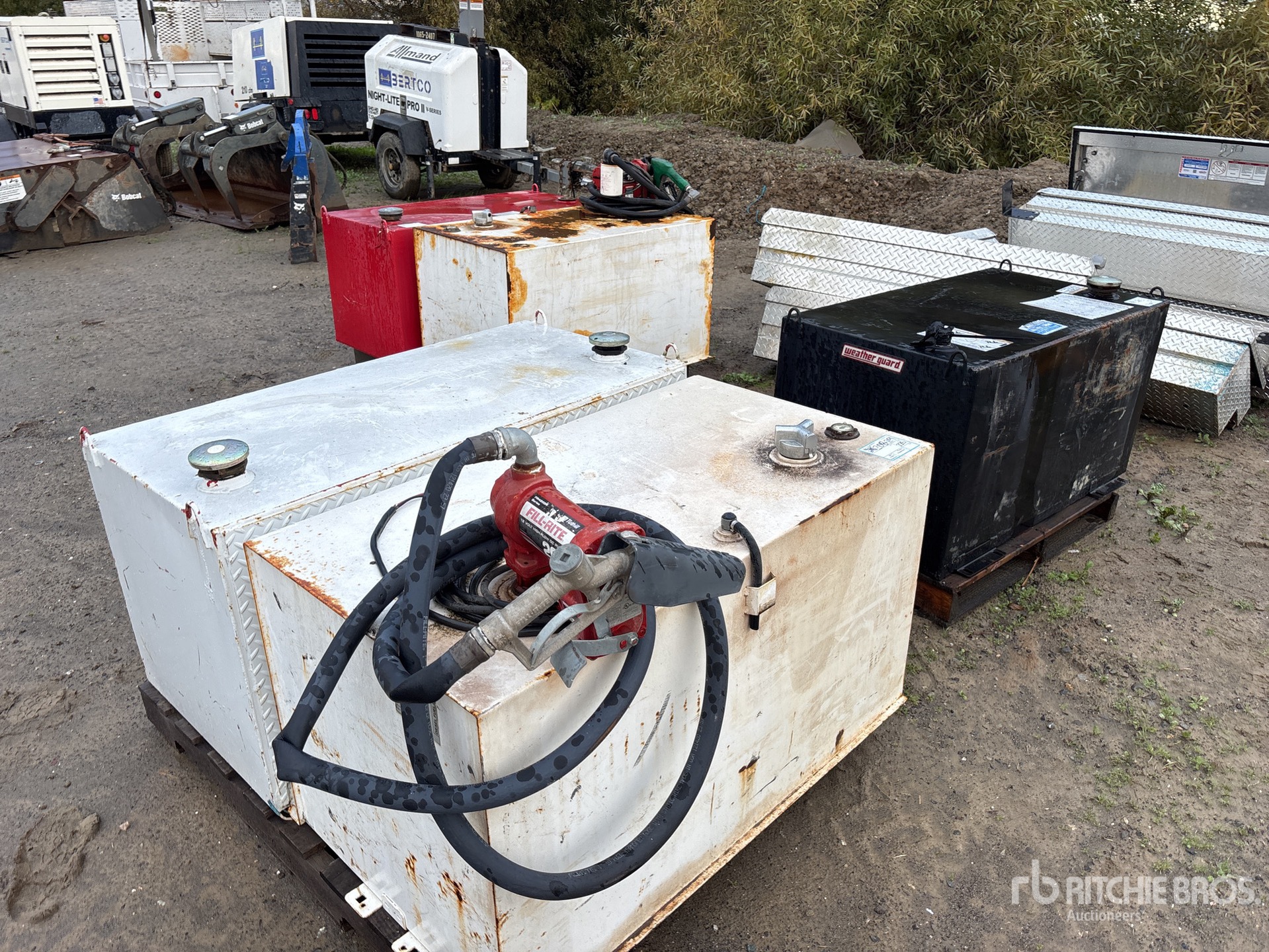 General Appearance with Featured Photo