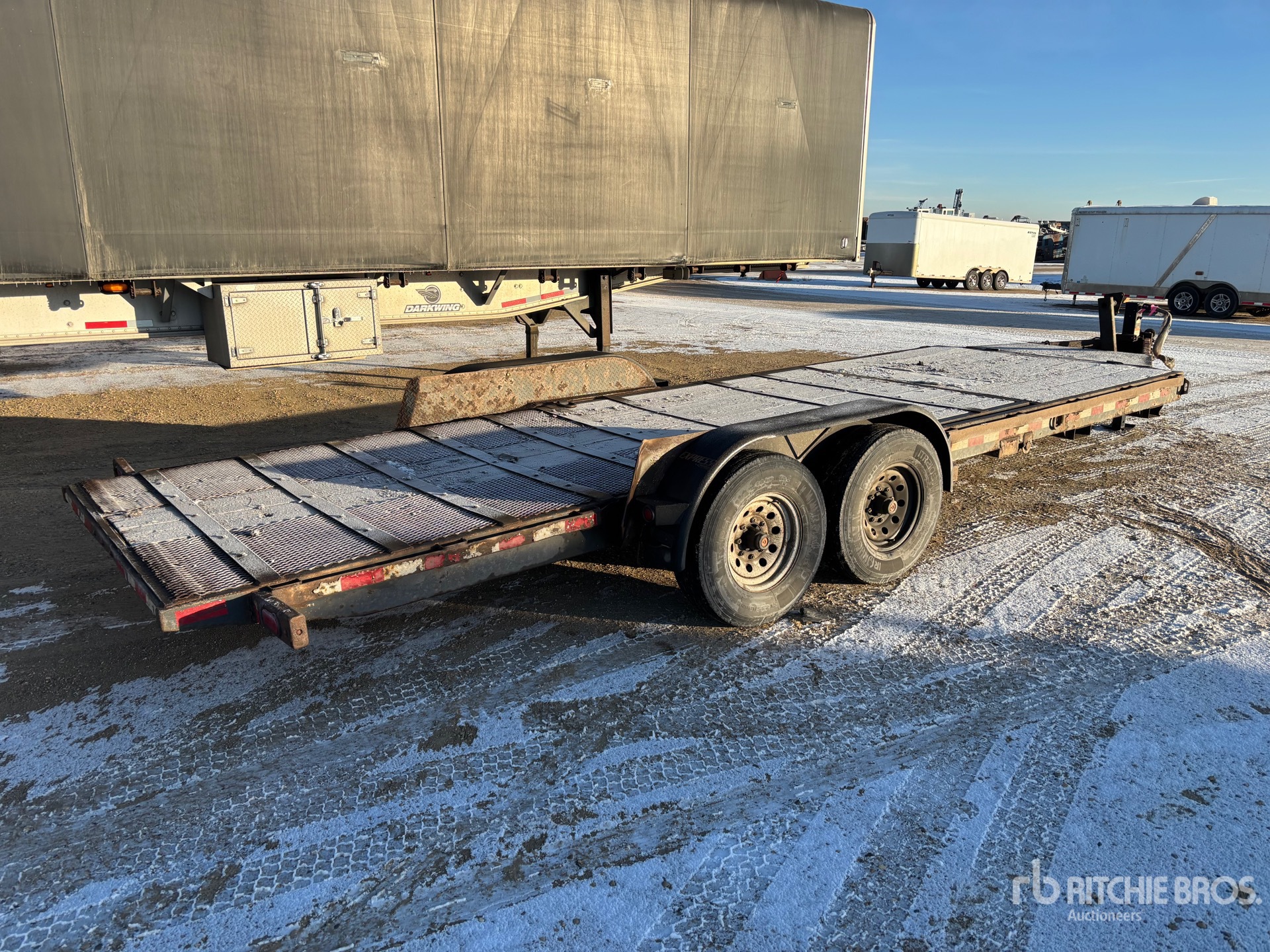 General Appearance with Foto, angolo anteriore sinistro