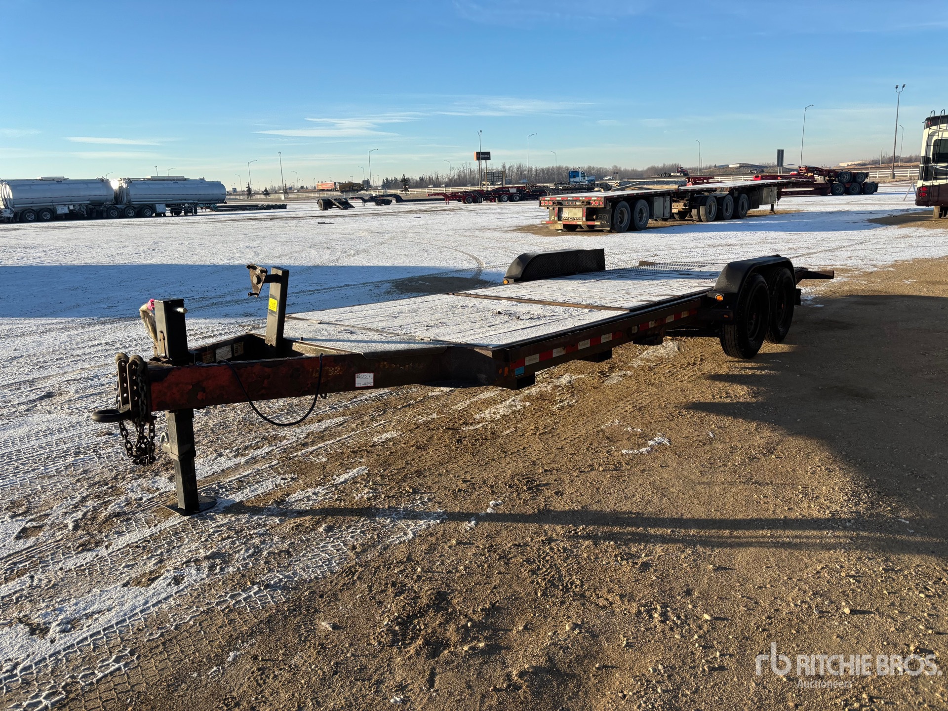 General Appearance with Foto, angolo anteriore sinistro