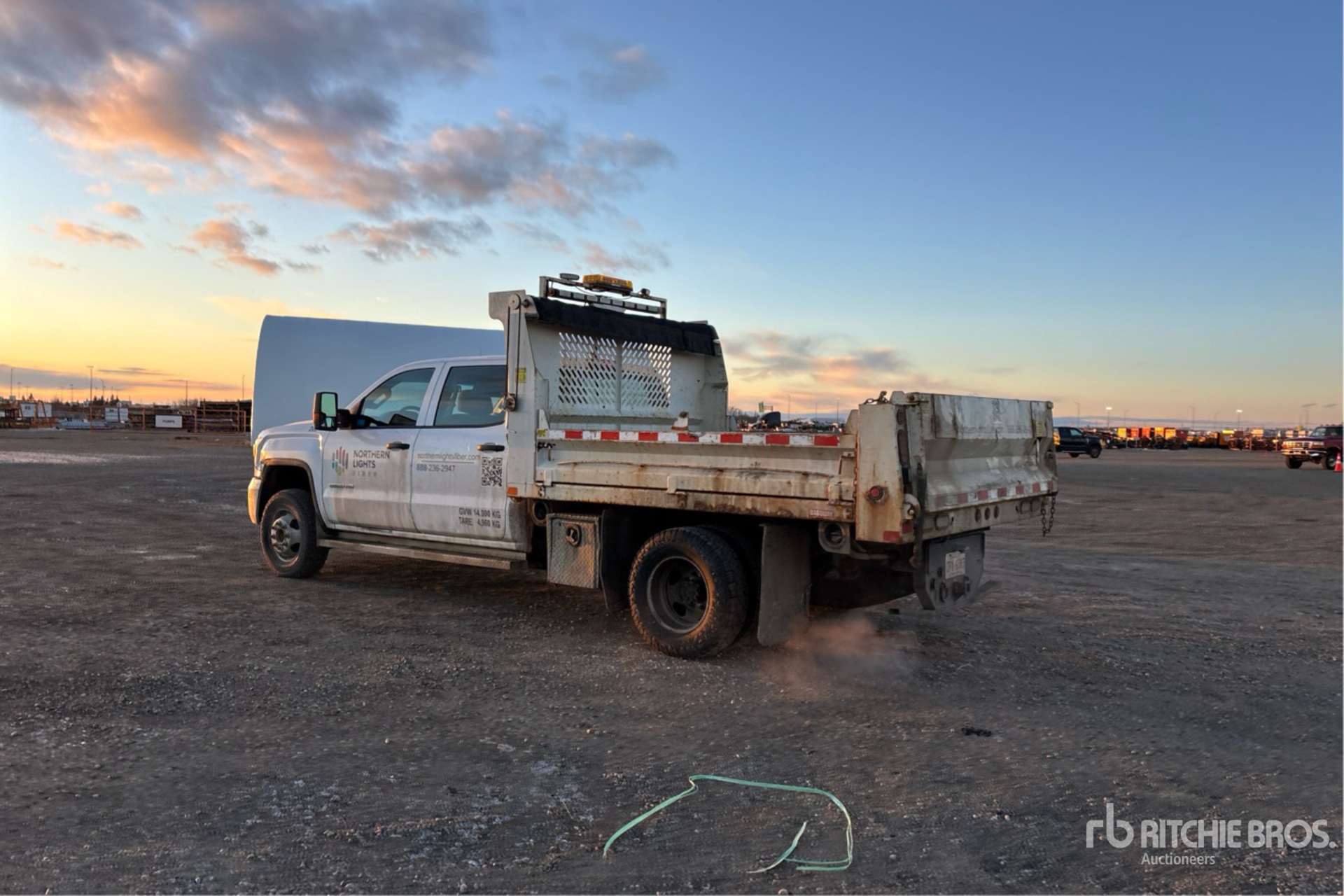 General Appearance with Bild, Ecke hinten links