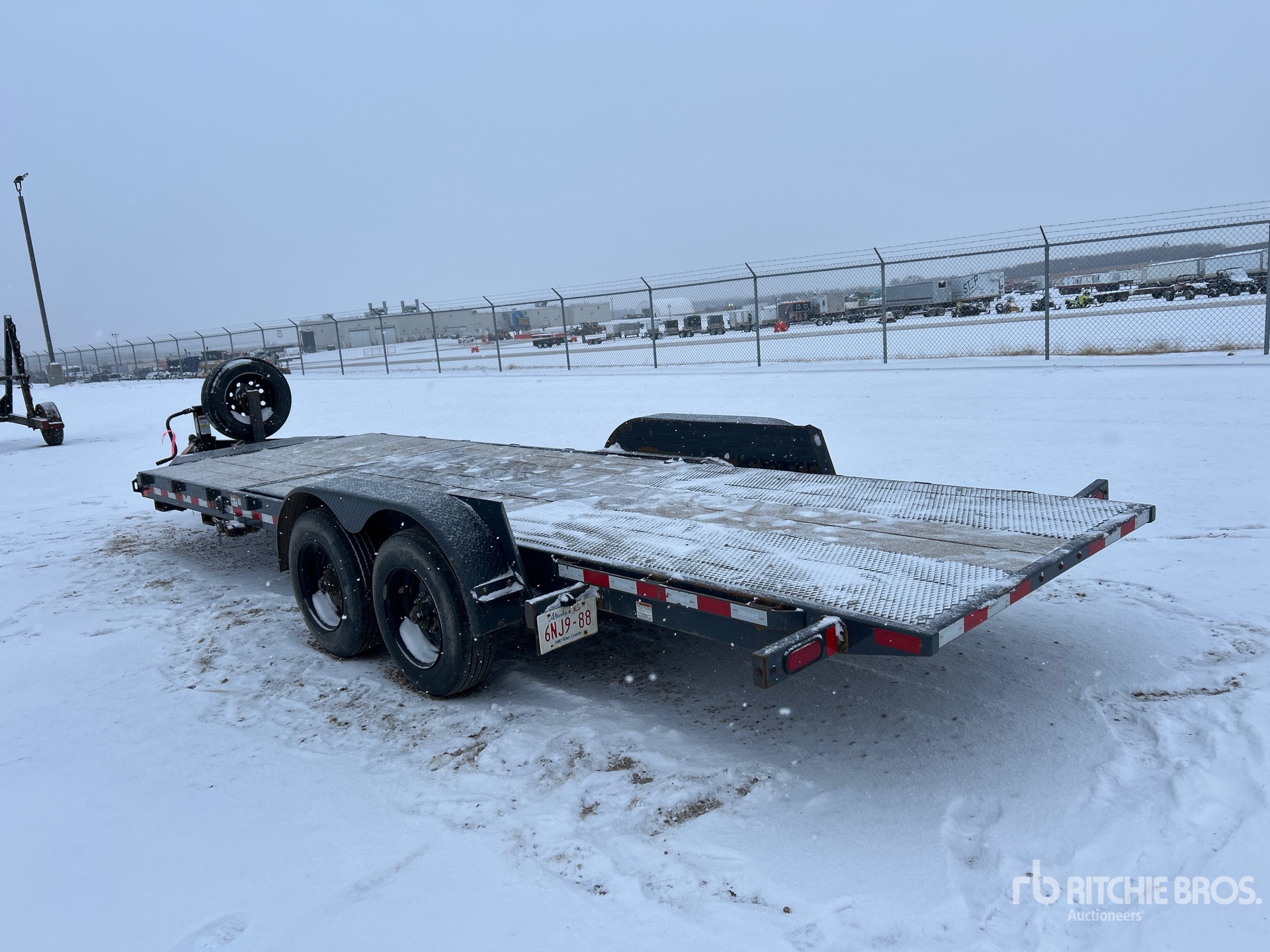 General Appearance with Zdjęcie, lewy dolny róg