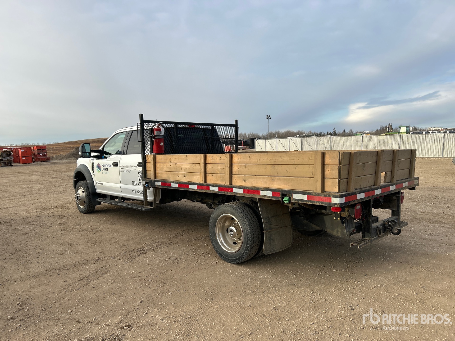 General Appearance with Imagen: esquina trasera izquierda