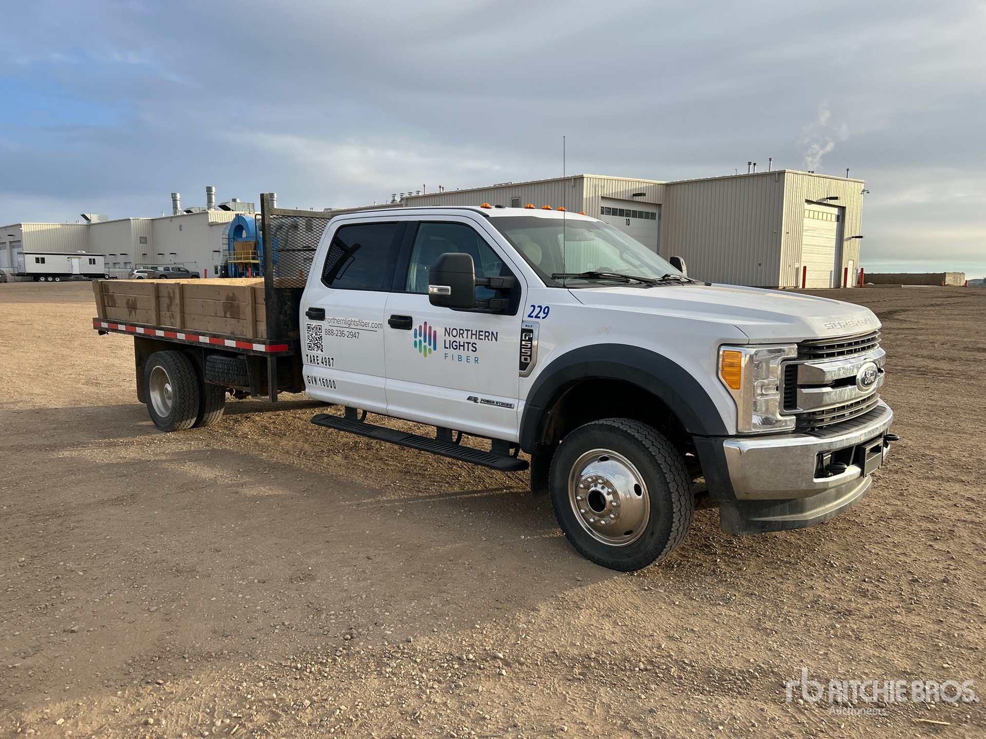 General Appearance with Imagen: esquina delantera derecha