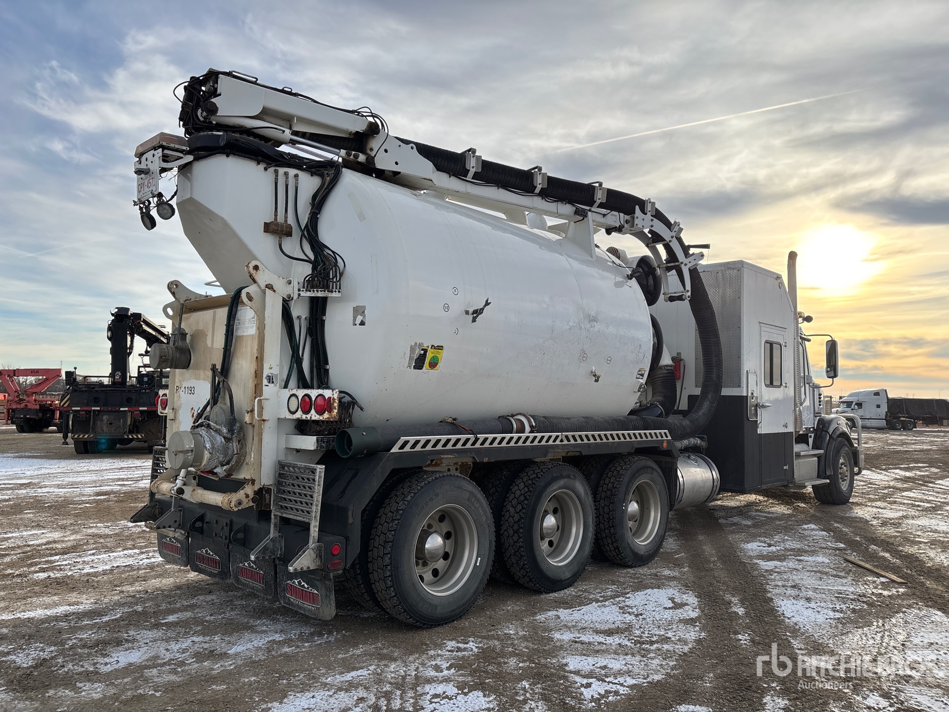 General Appearance with Image, coin arrière droit