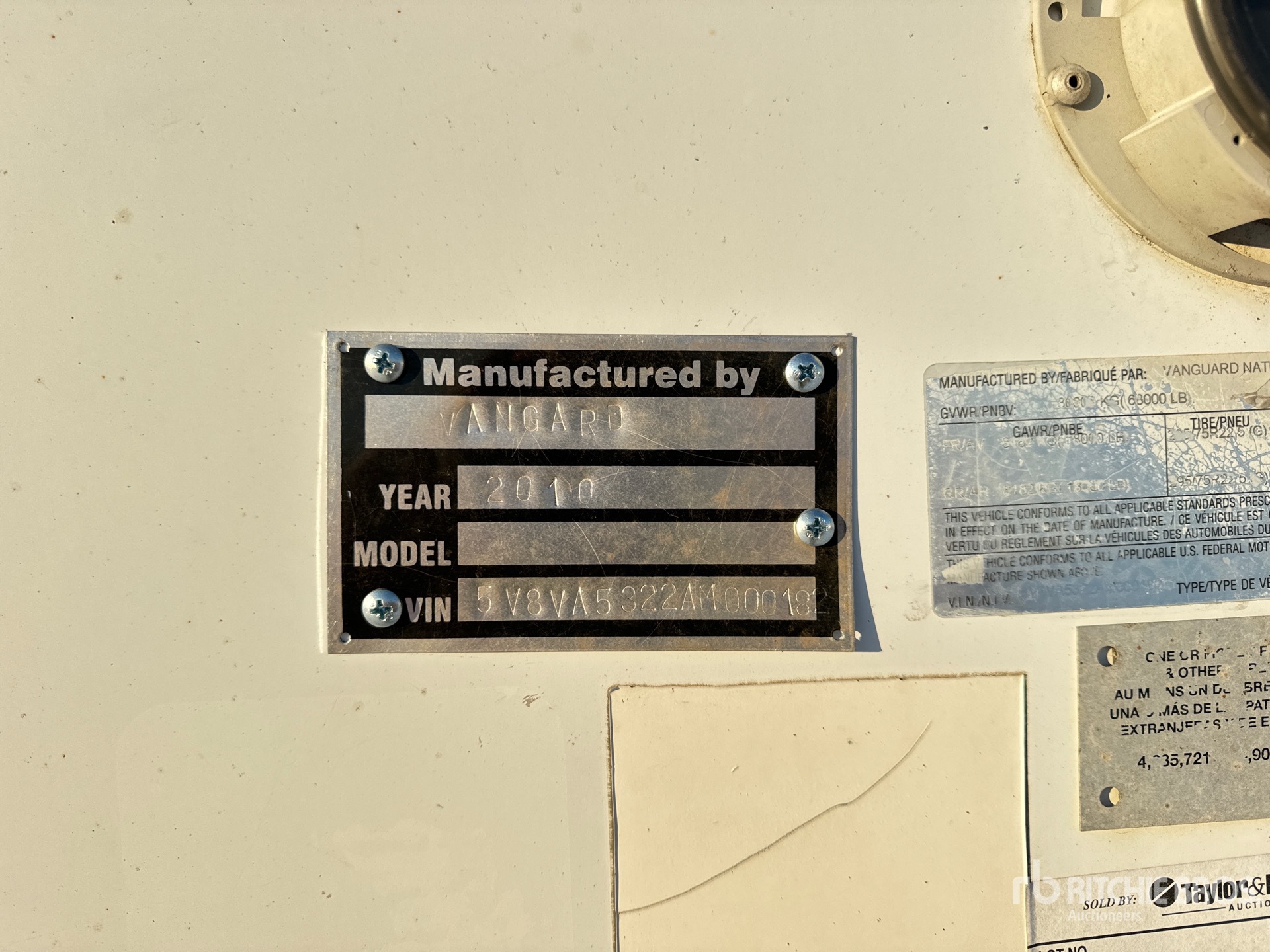 General Appearance with Serial Number / VIN