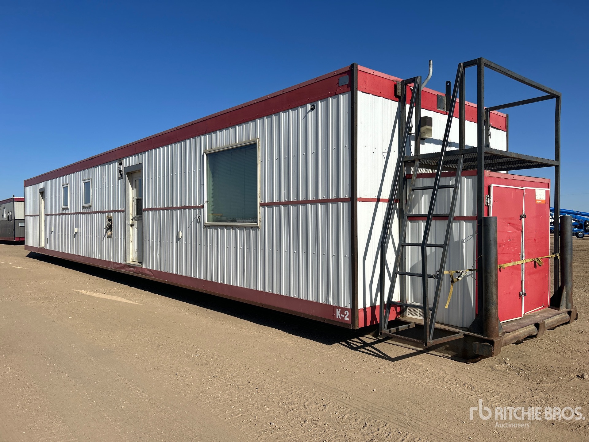 General Appearance with Foto, angolo anteriore destro