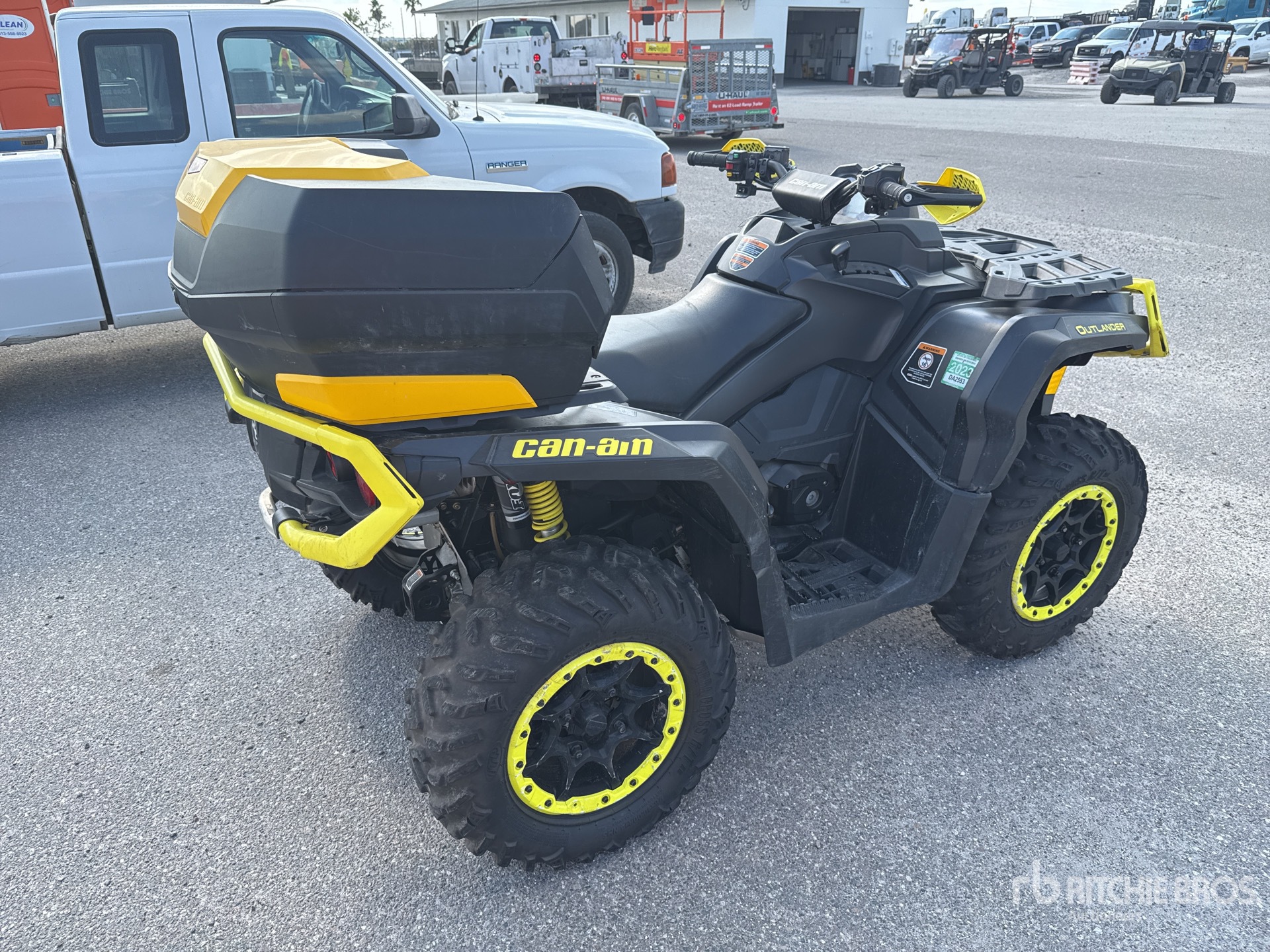 General Appearance with Image, coin arrière droit