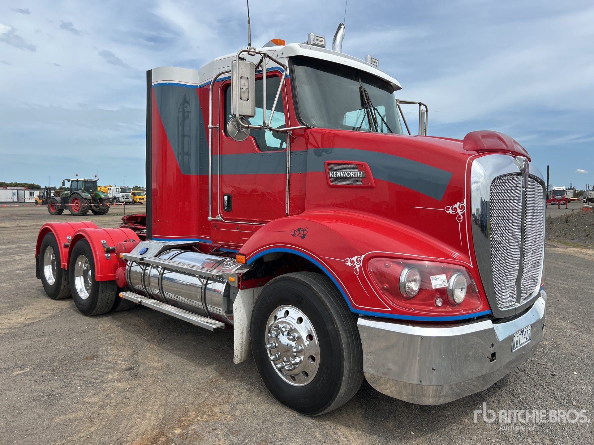 Aspect général with Image, coin avant gauche