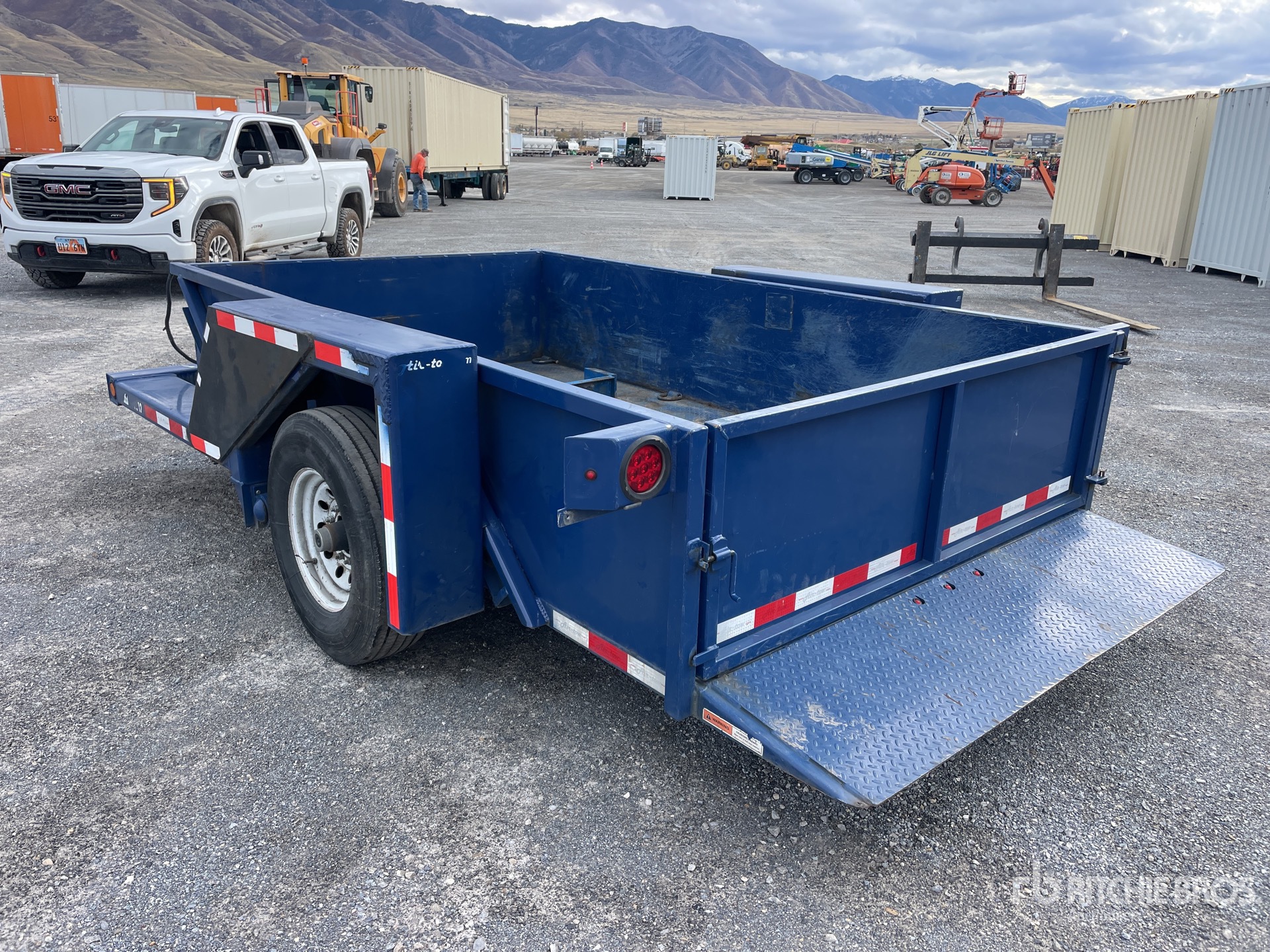 General Appearance with Zdjęcie, lewy dolny róg