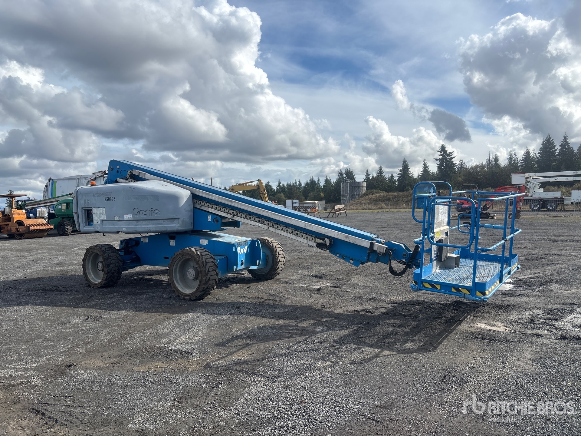 General Appearance with Image, coin avant droit