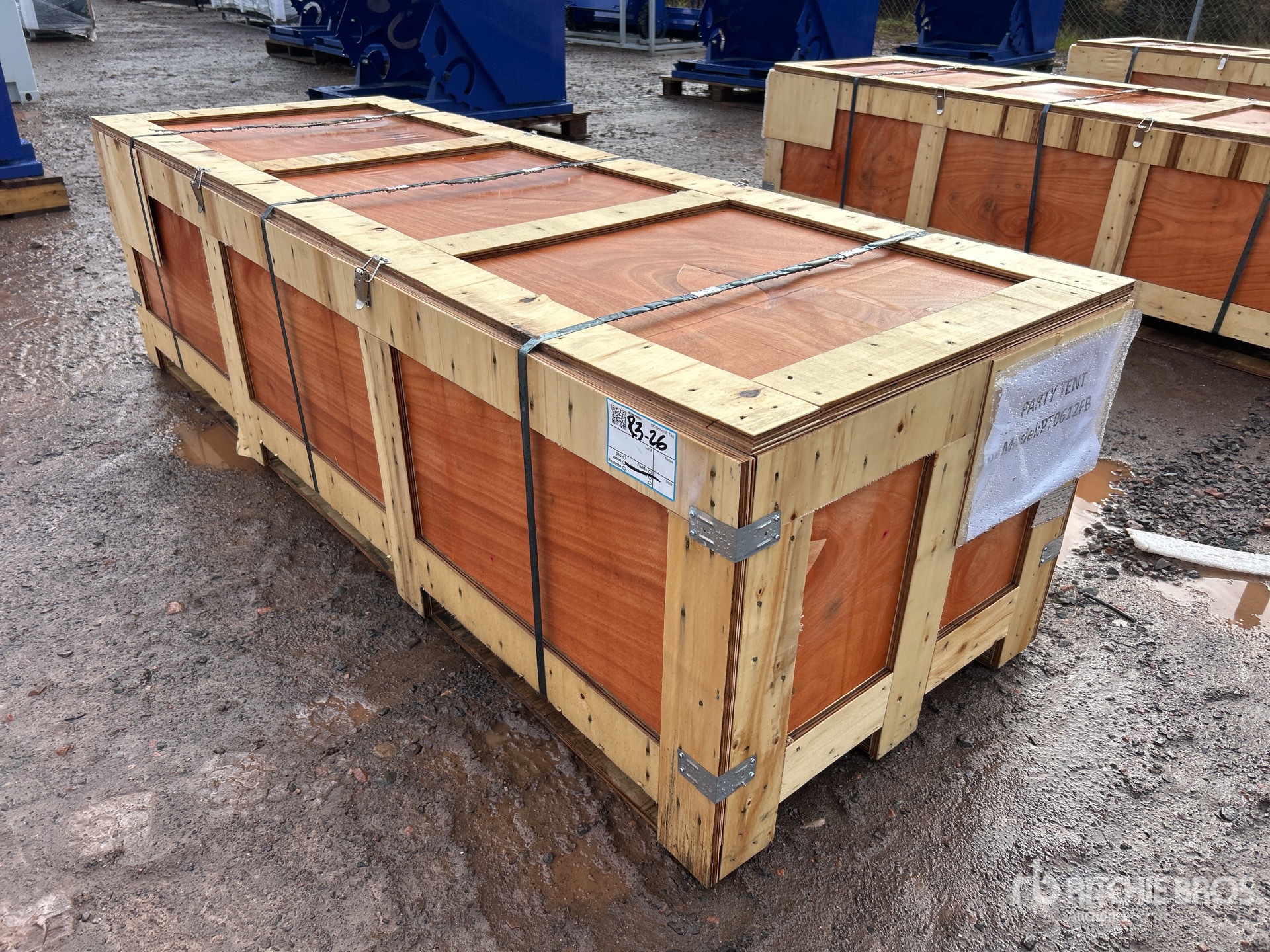 General Appearance with Picture, Left Front Corner