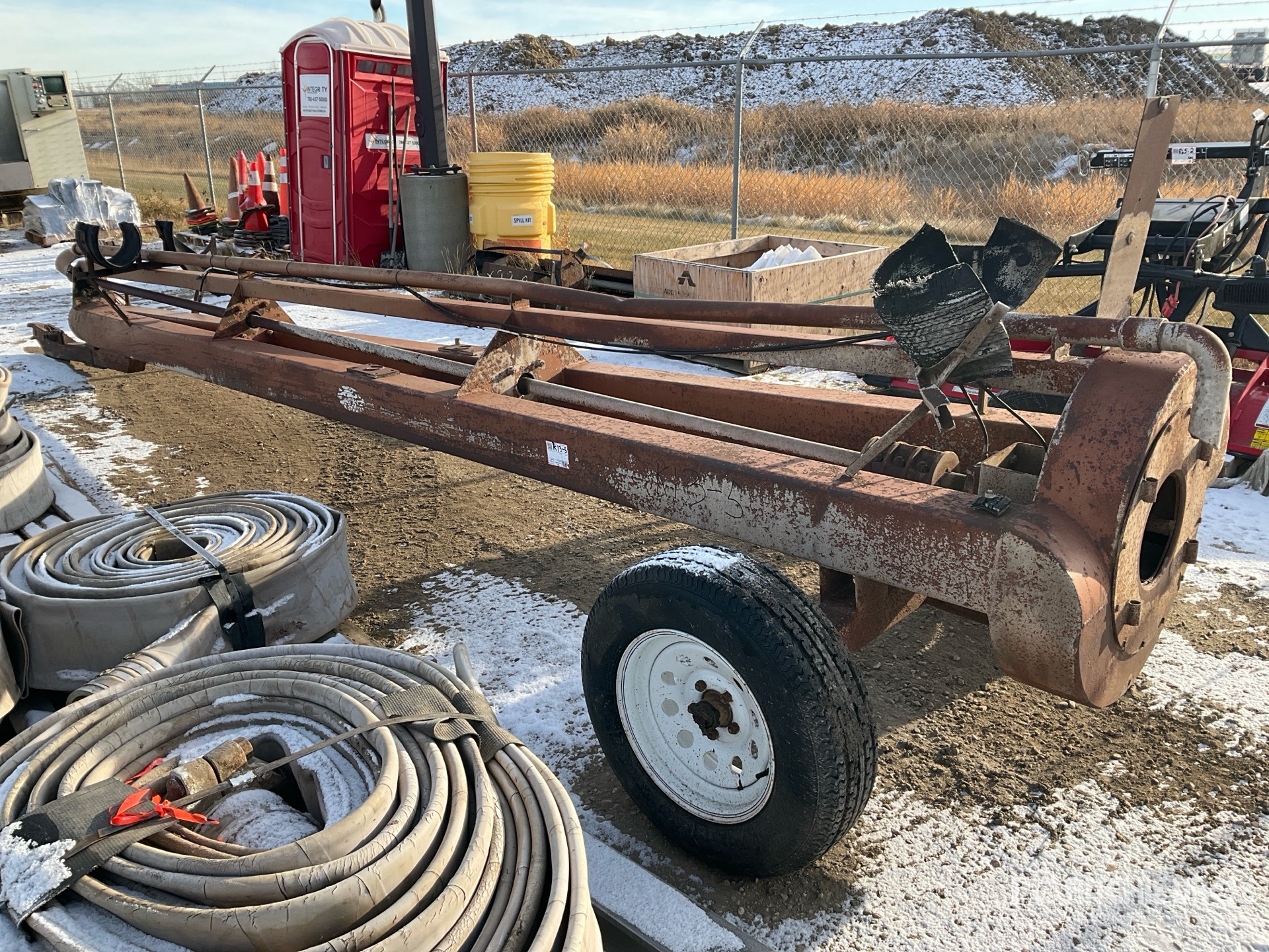 General Appearance with Bild, Ecke vorne links