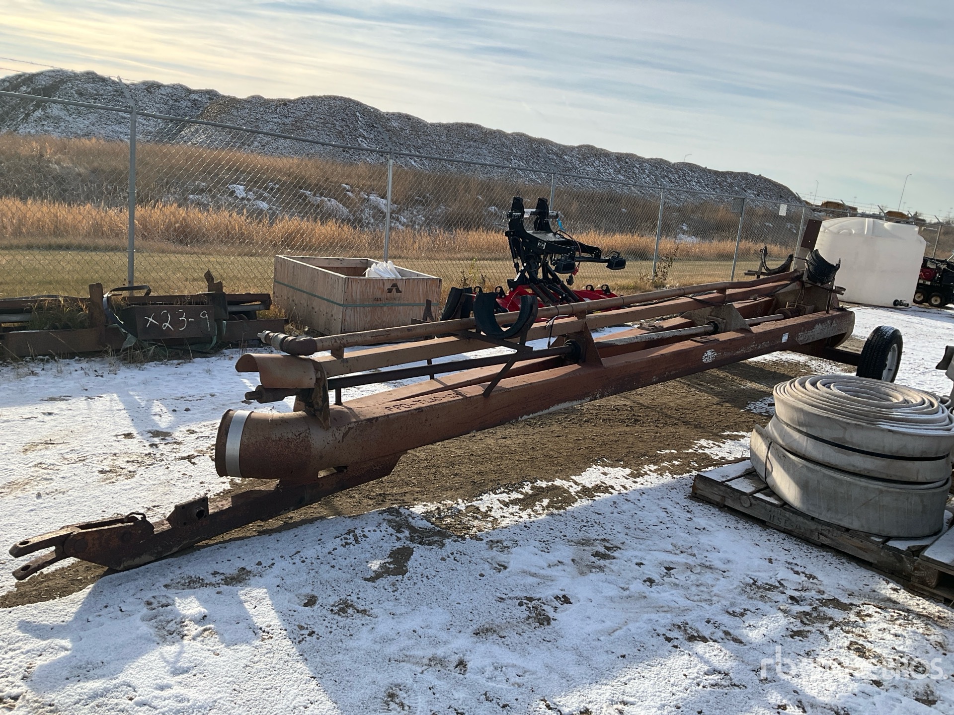 General Appearance with Bild, Ecke vorne rechts