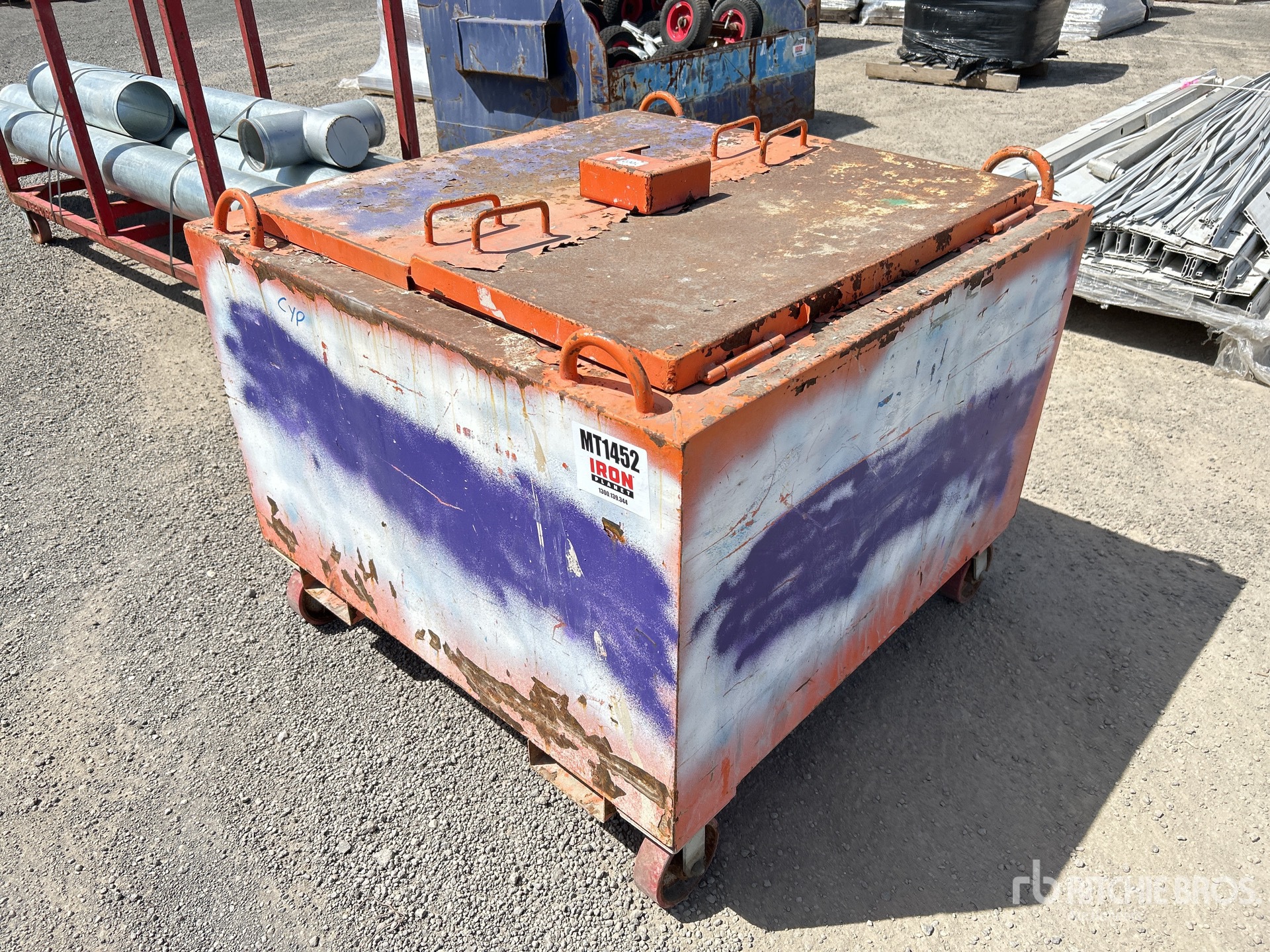 General Appearance with Picture, Right Rear Corner