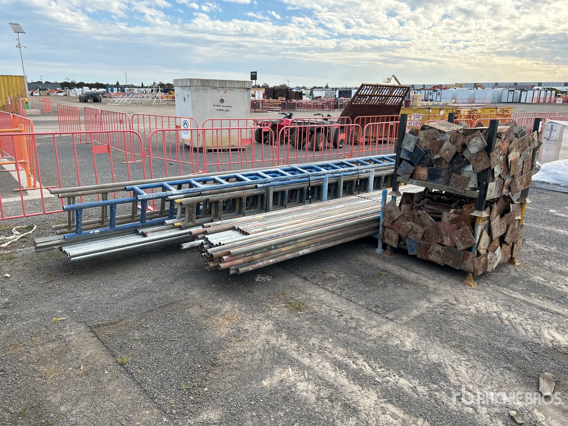 General Appearance with Bild, Ecke vorne rechts