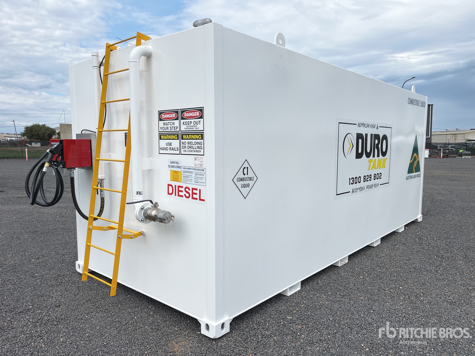 General Appearance with Picture, Left Front Corner