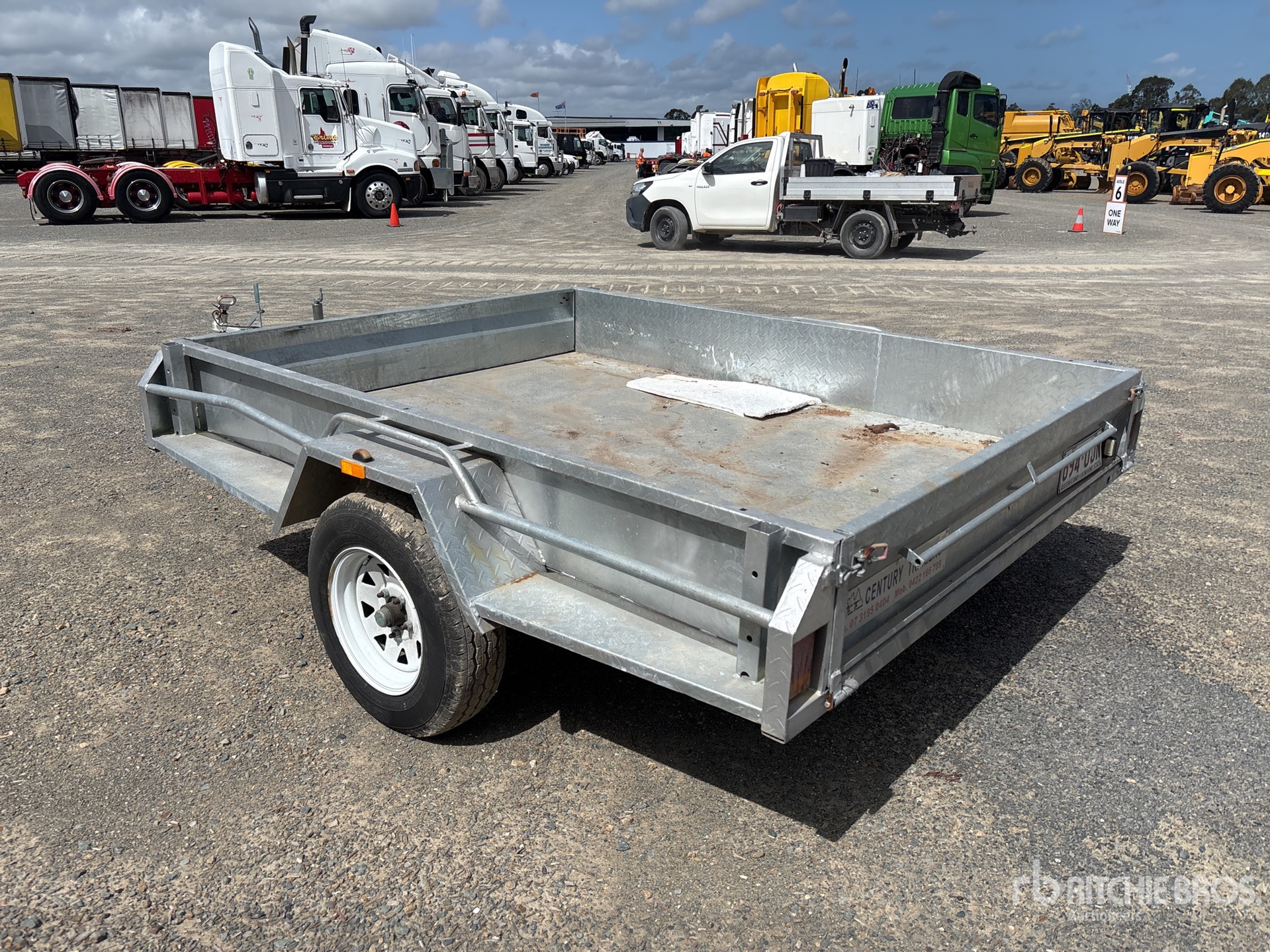 General Appearance with Imagen: esquina trasera derecha