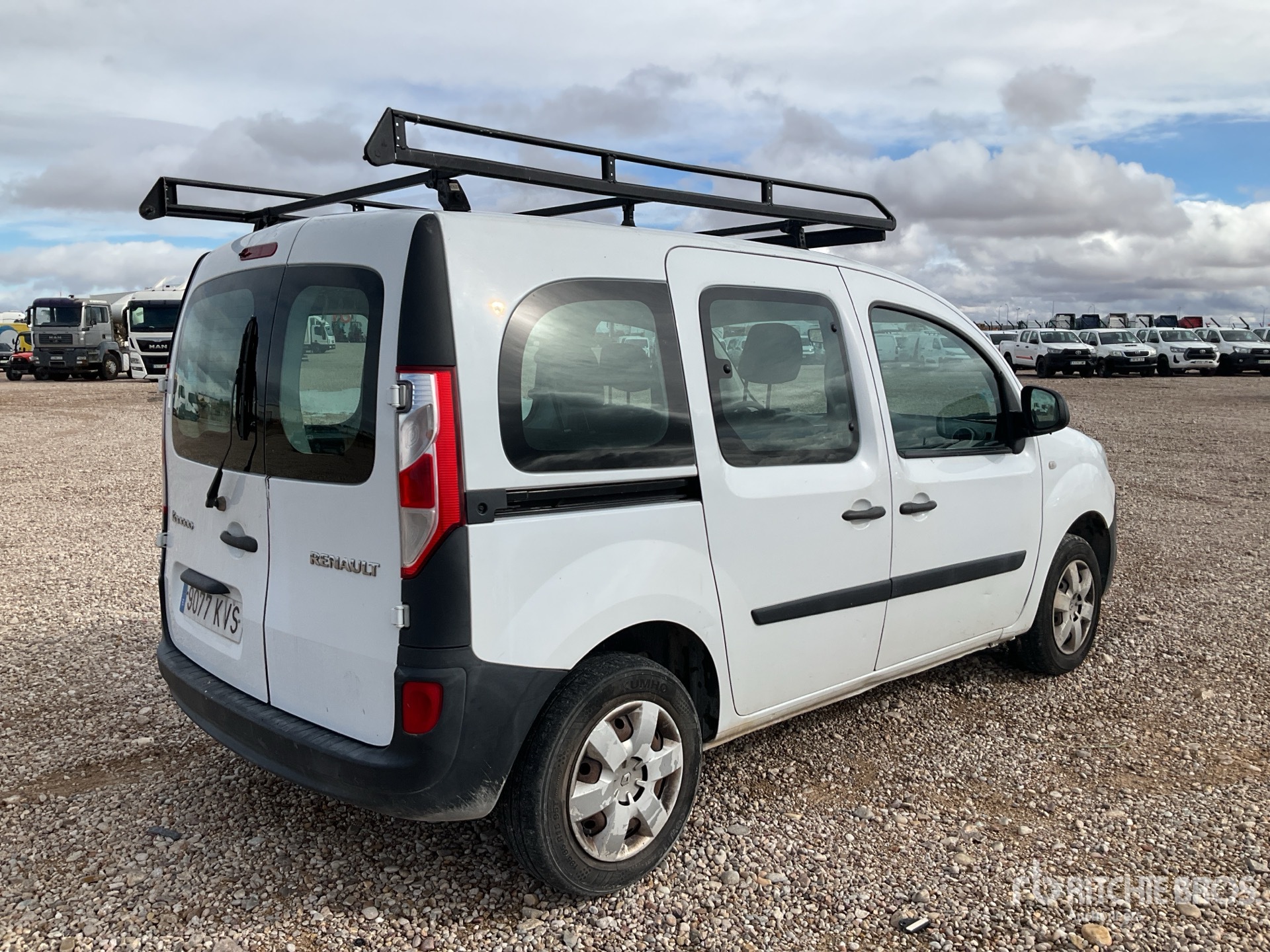 General Appearance with Foto, angolo anteriore sinistro