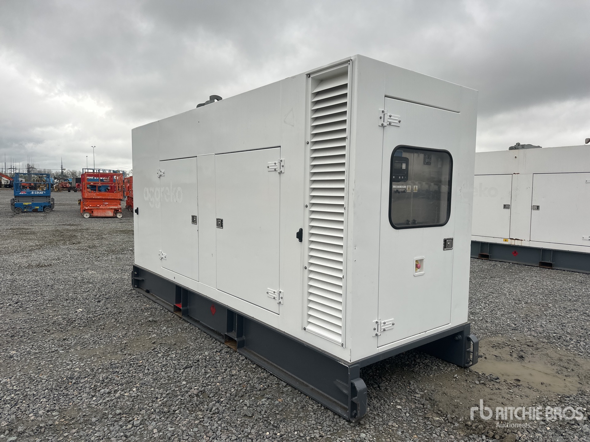 General Appearance with Imagen: esquina trasera izquierda