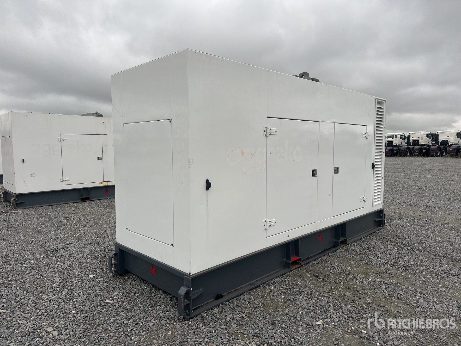 General Appearance with Imagen: esquina trasera derecha