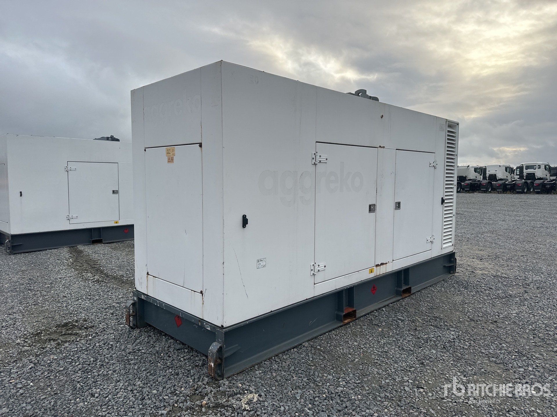 General Appearance with Imagen: esquina trasera derecha