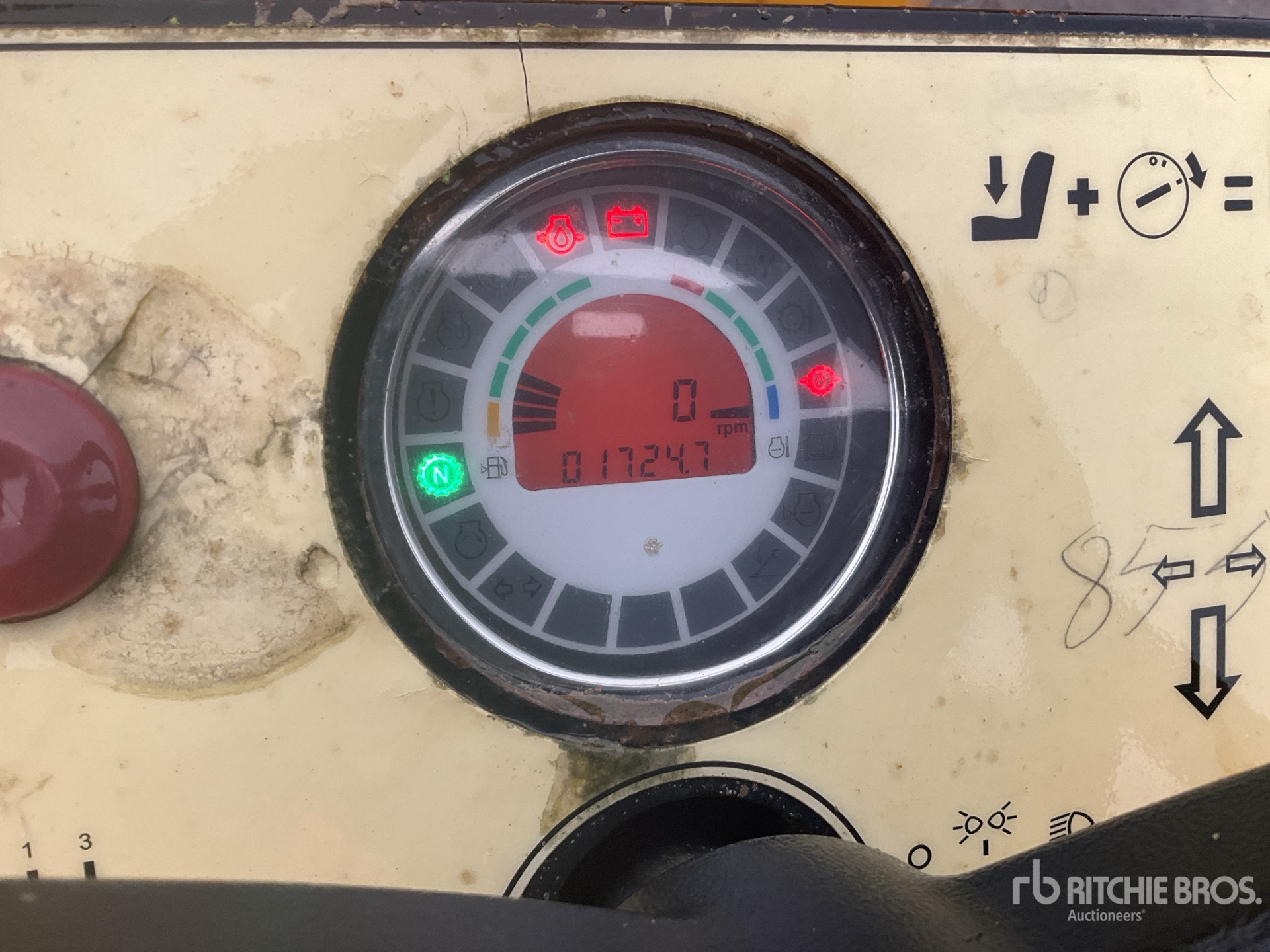 General Appearance with Hour Meter / Odometer