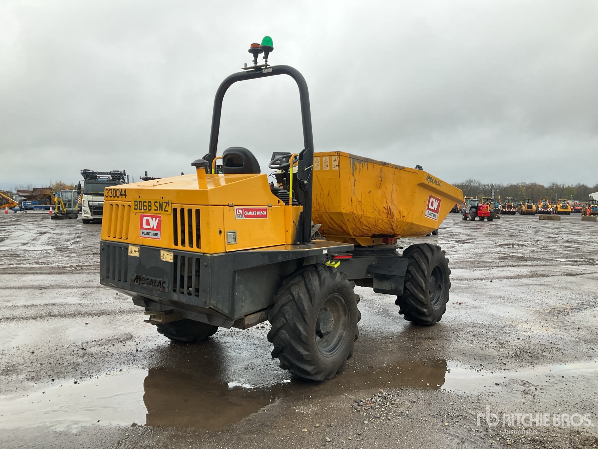 General Appearance with Picture, Right Rear Corner