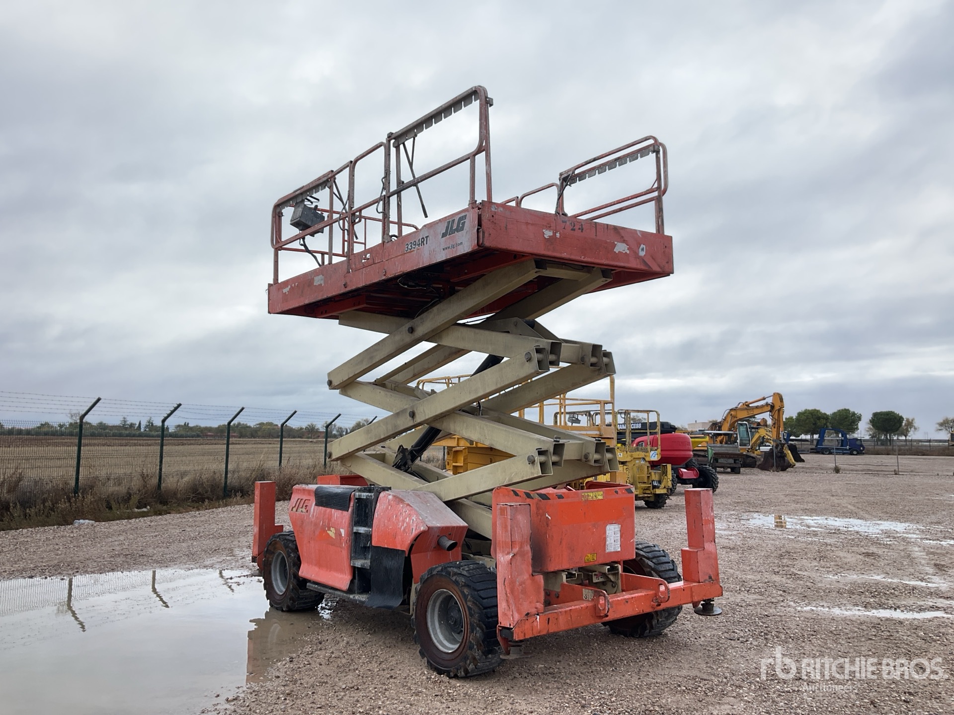 General Appearance with Picture, Right Front Corner