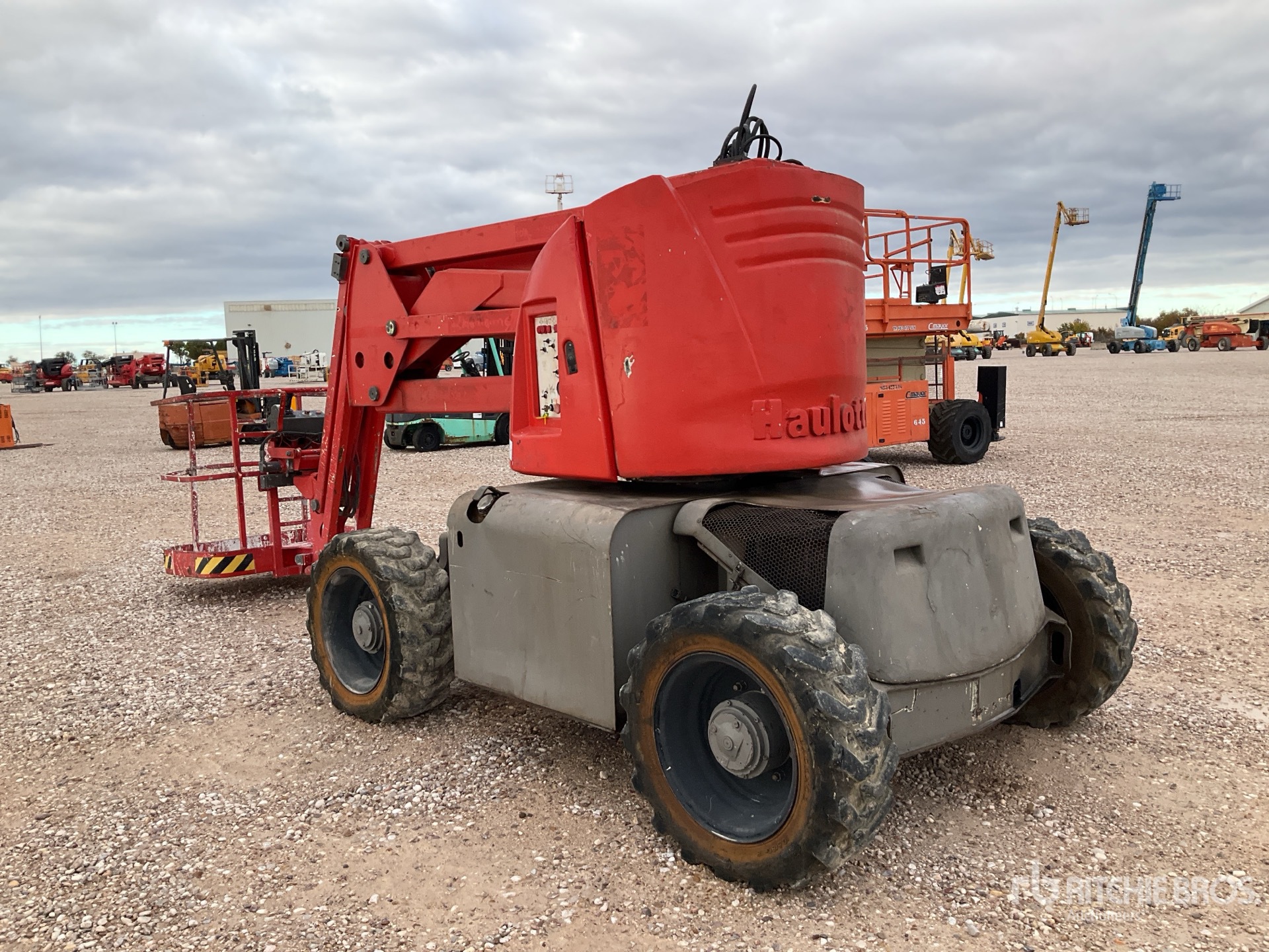 General Appearance with Bild, Ecke vorne rechts