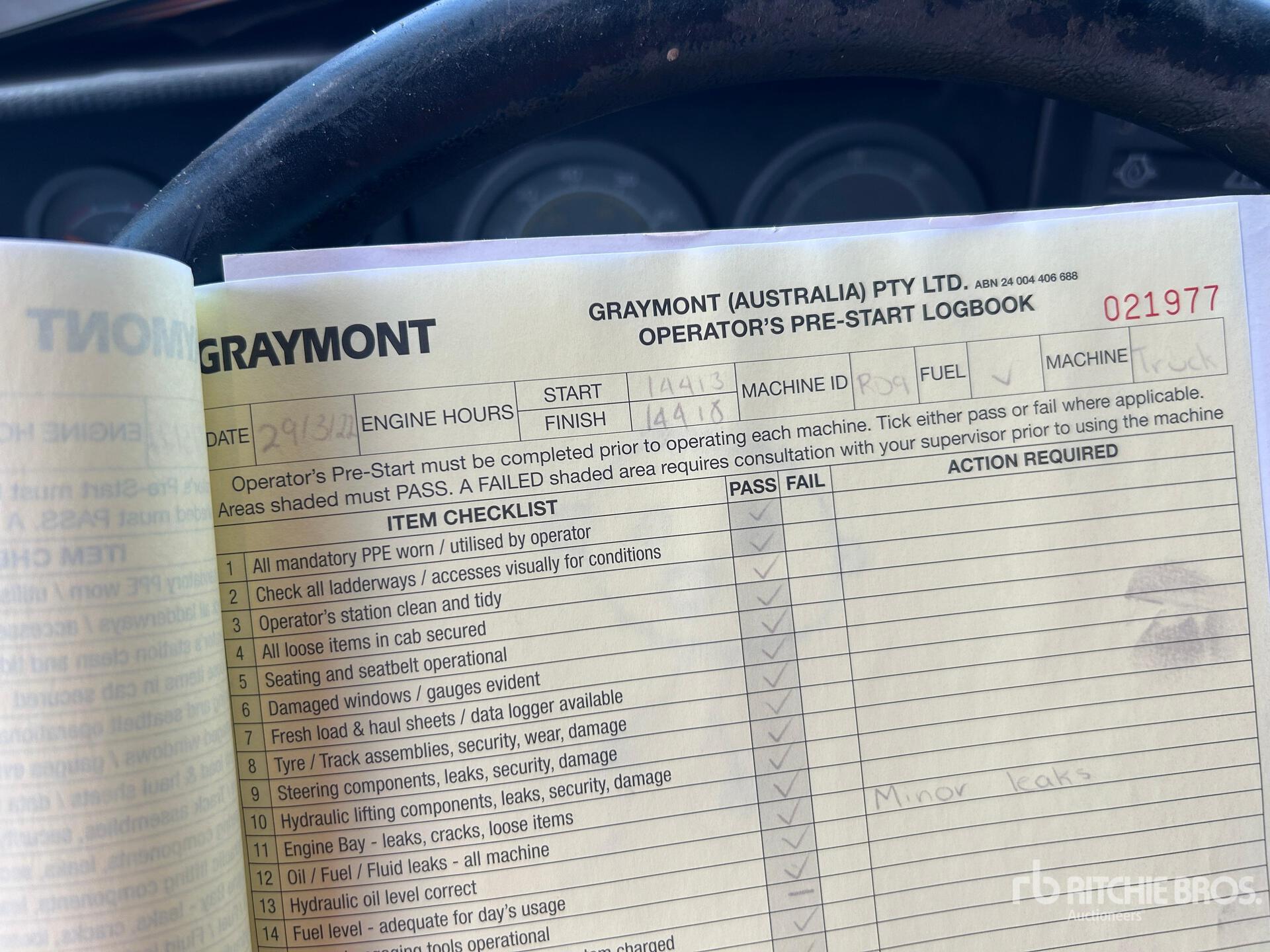 General Appearance with Hour Meter / Odometer