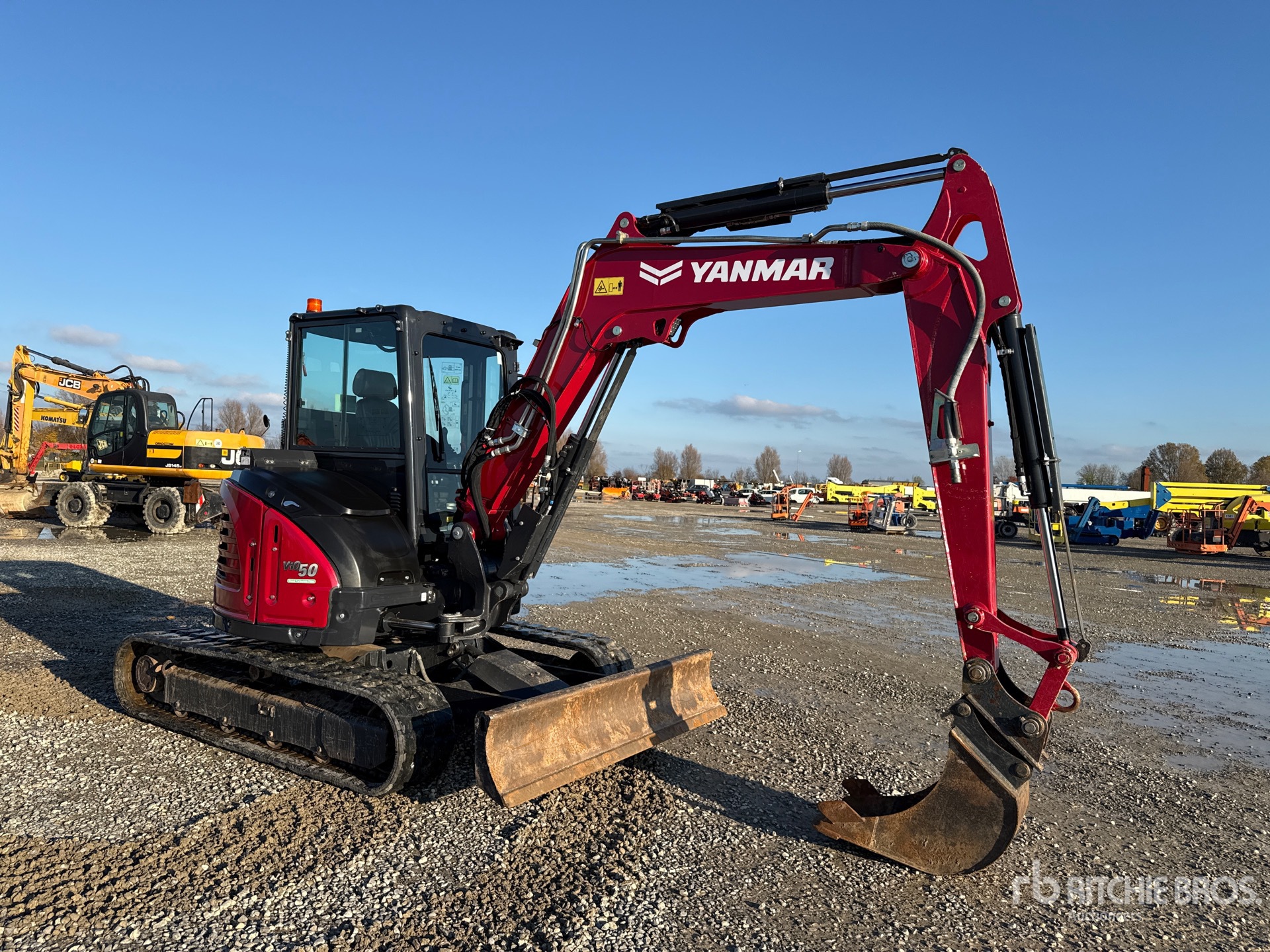 General Appearance with Bild, Ecke vorne rechts