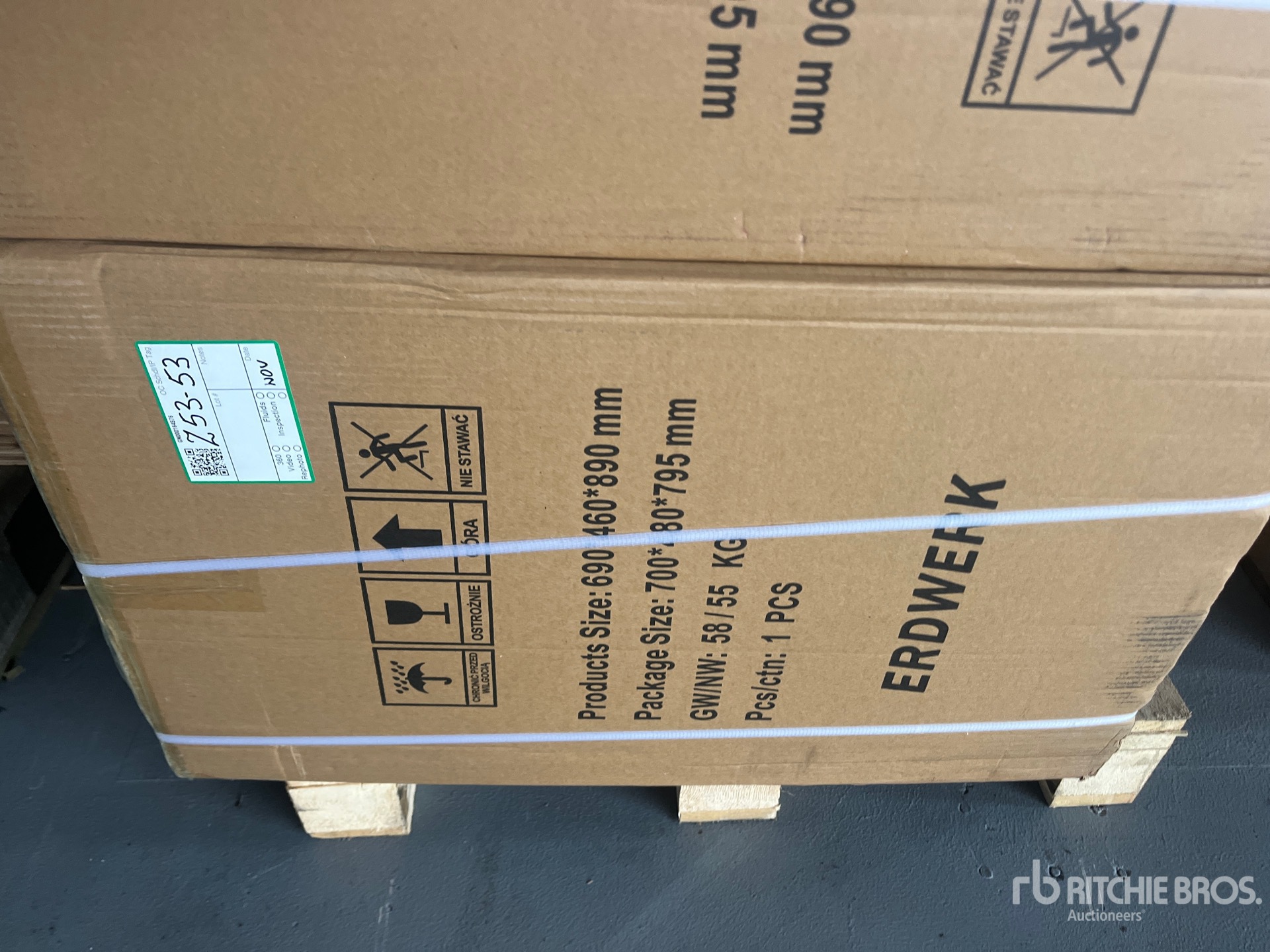 General Appearance with Picture, Left Front Corner