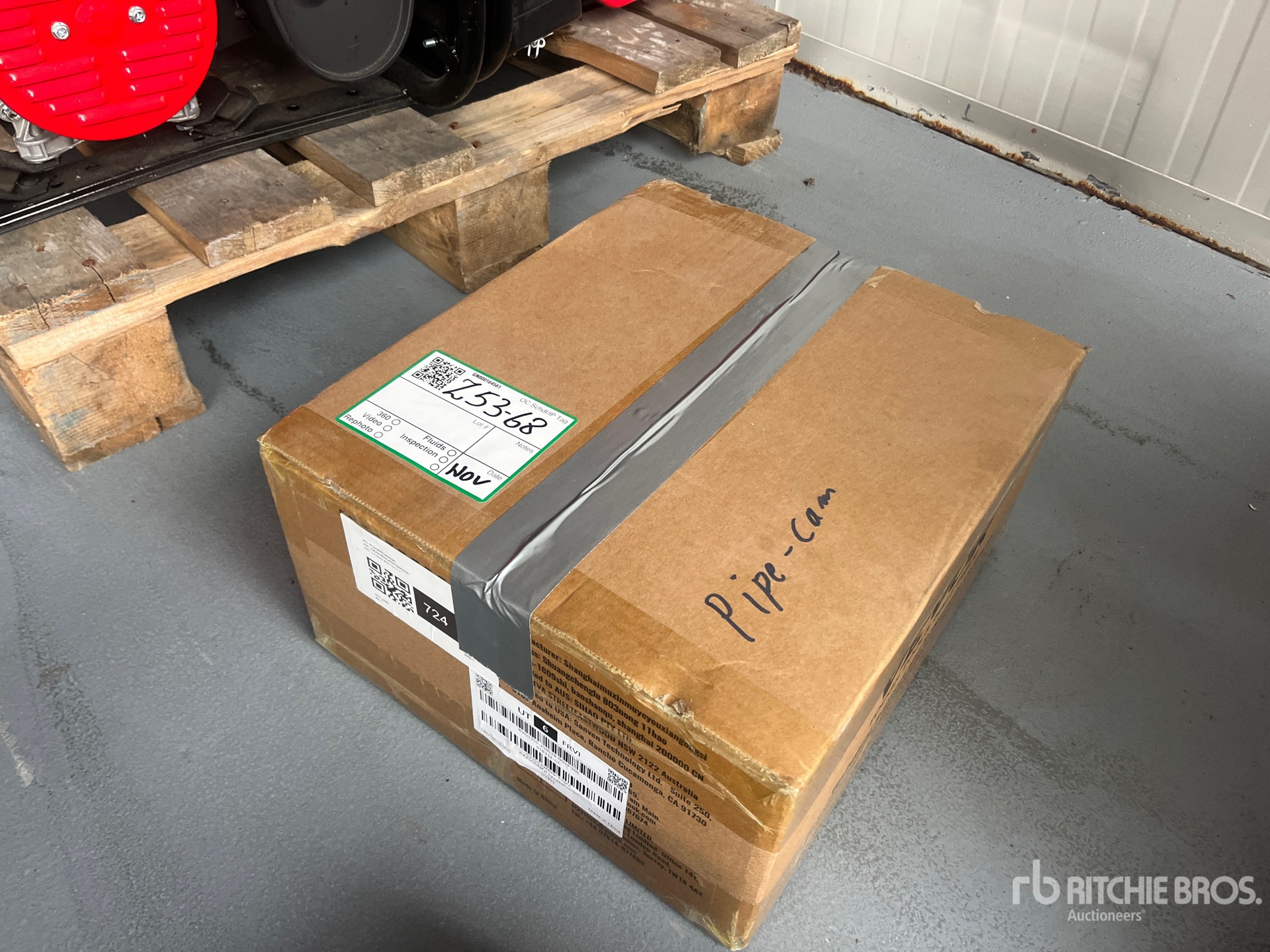 General Appearance with Picture, Left Front Corner