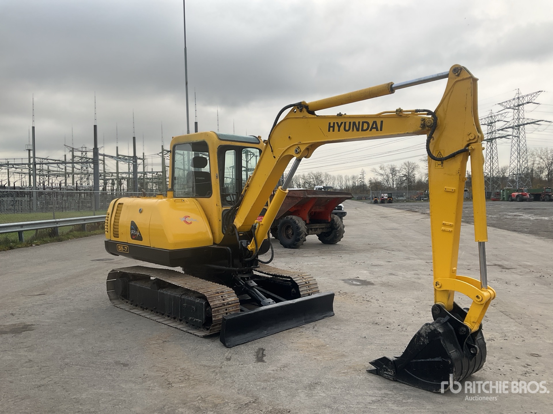 General Appearance with Picture, Right Front Corner