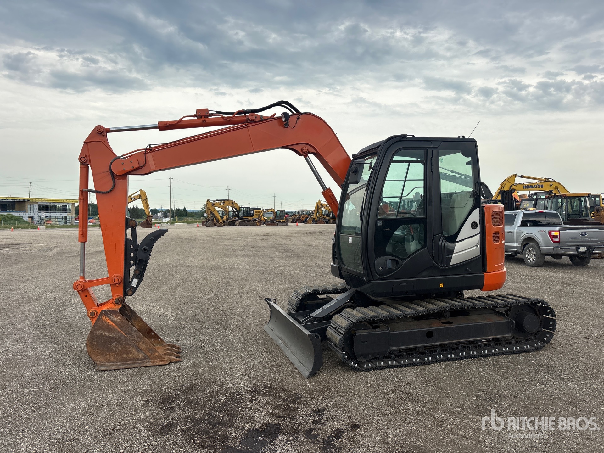 Photo of a 2016 Hitachi ZX75US-5B