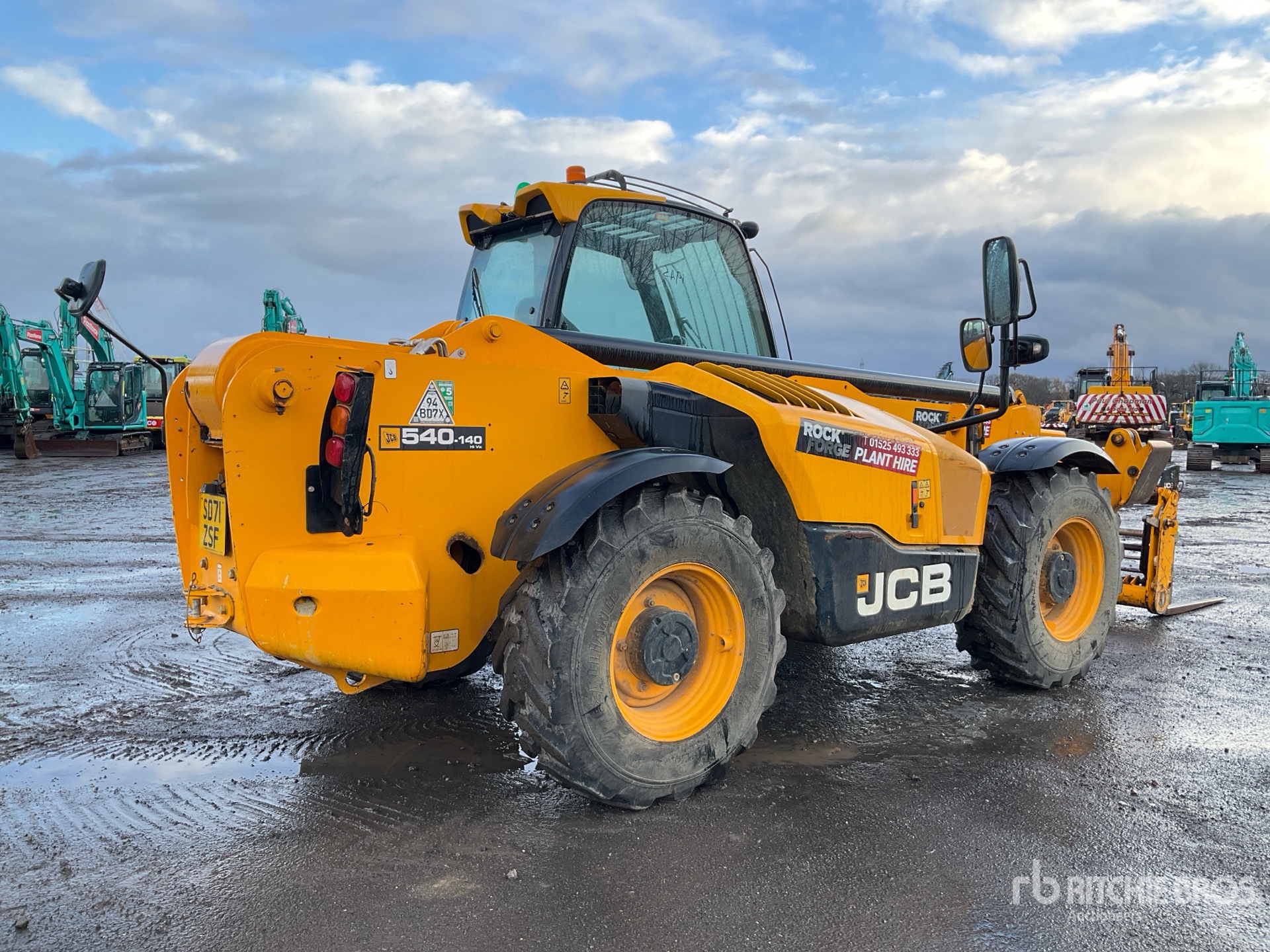 General Appearance with Picture, Right Rear Corner