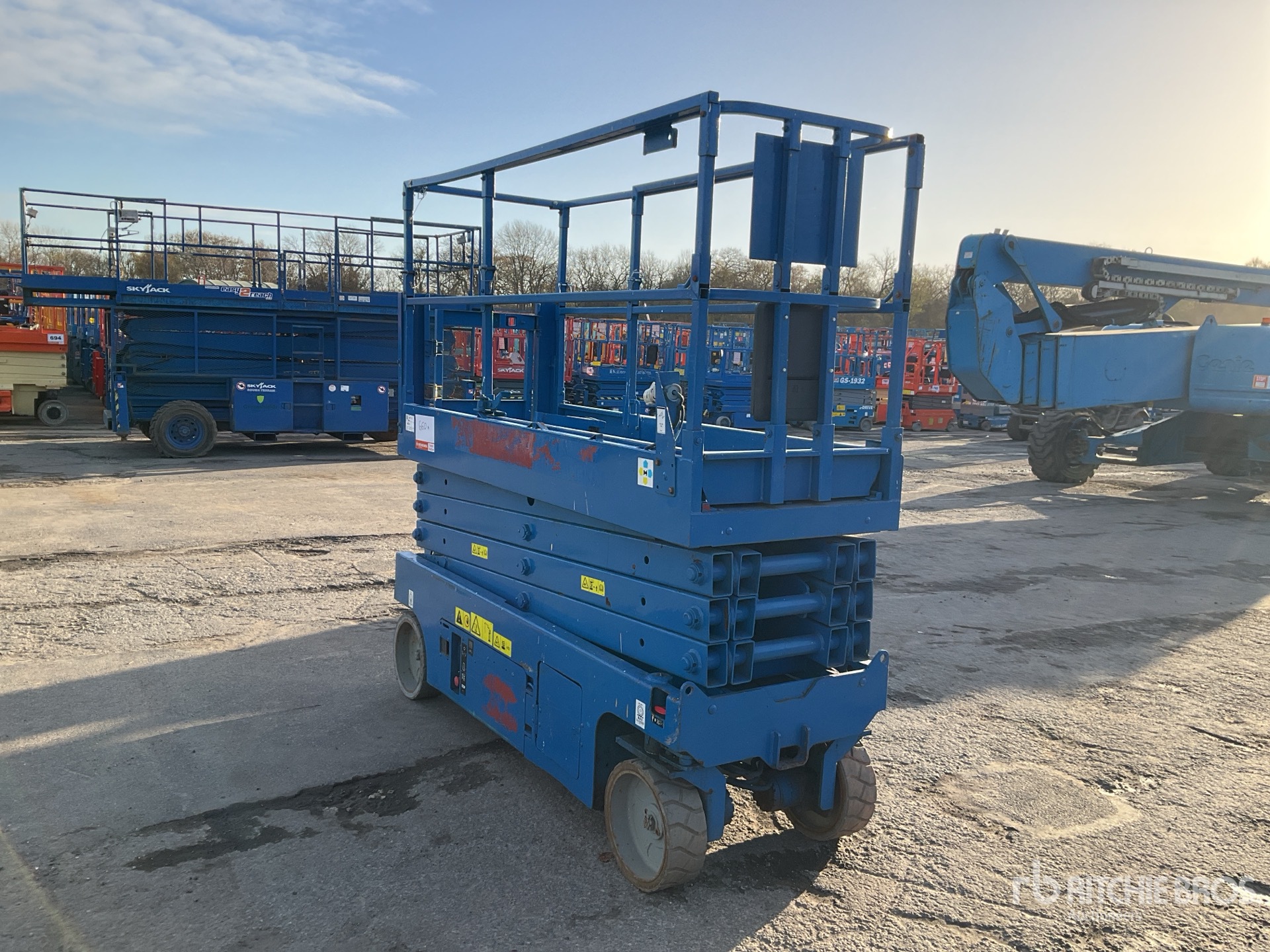 General Appearance with Imagen: esquina delantera derecha