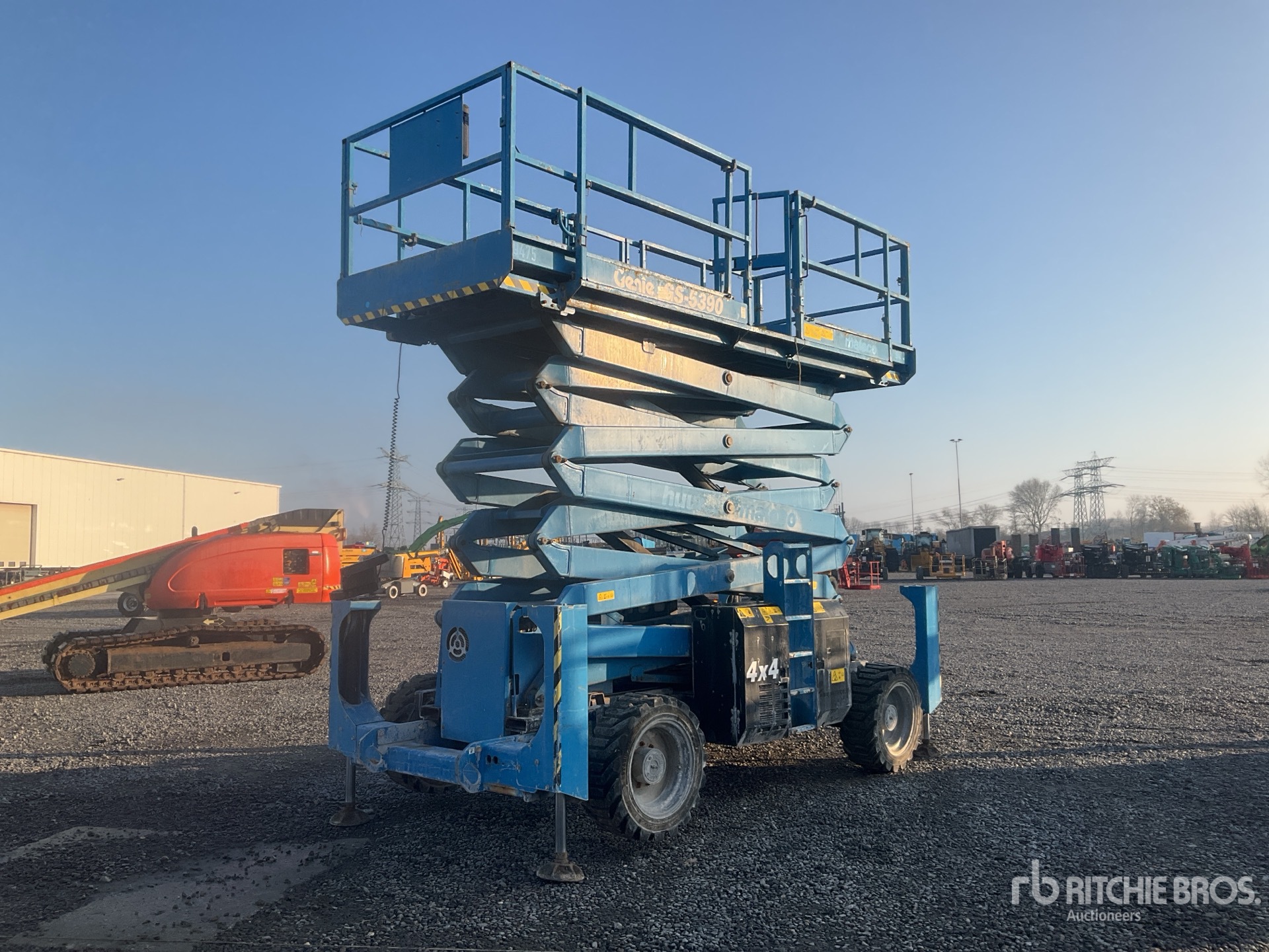 General Appearance with Foto, angolo anteriore sinistro