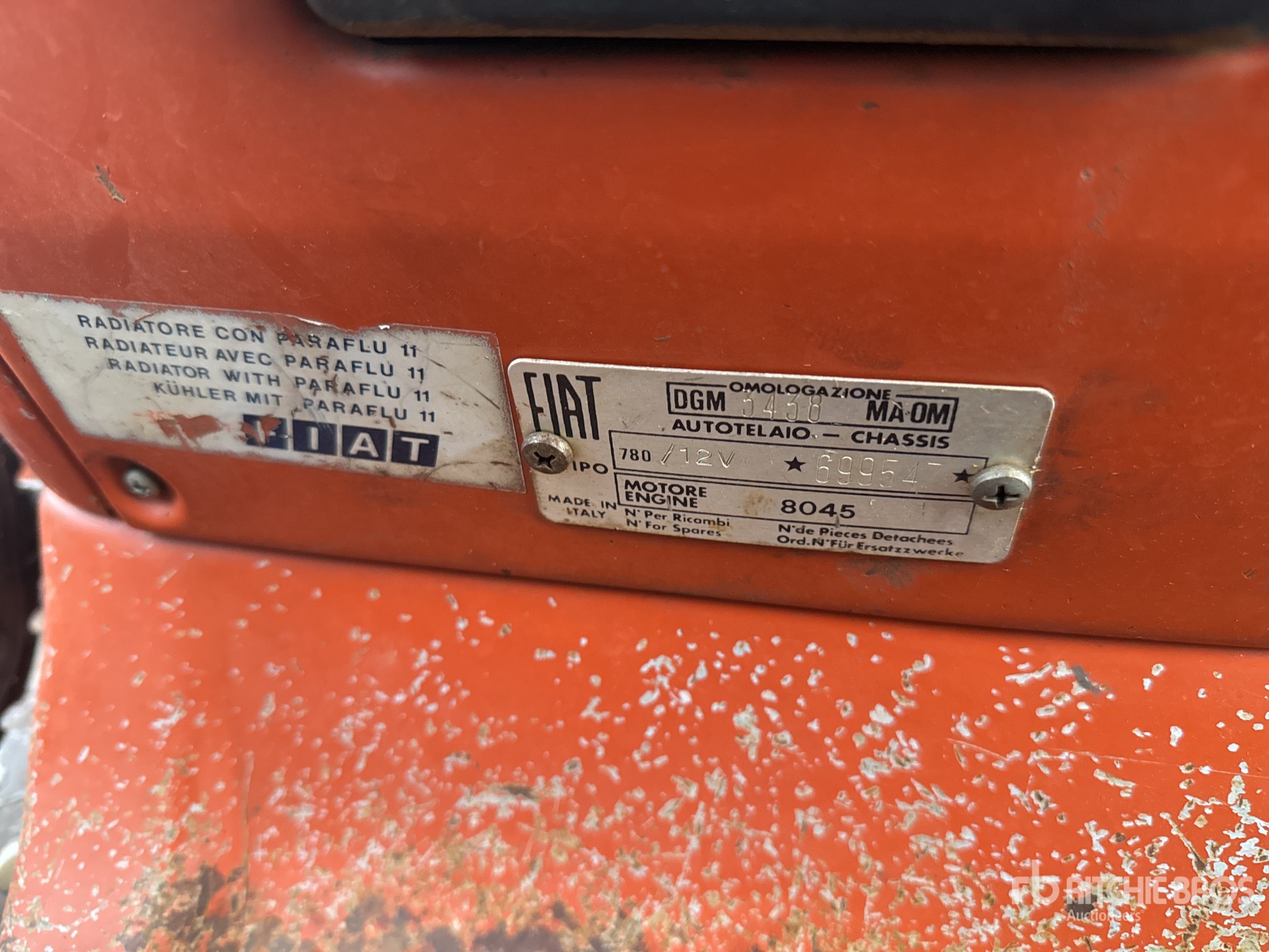 General Appearance with Numero seriale/numero d’identificazione del veicolo (VIN)