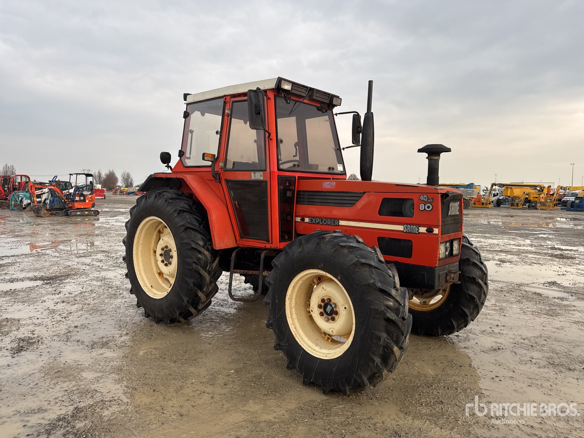 General Appearance with Picture, Right Front Corner