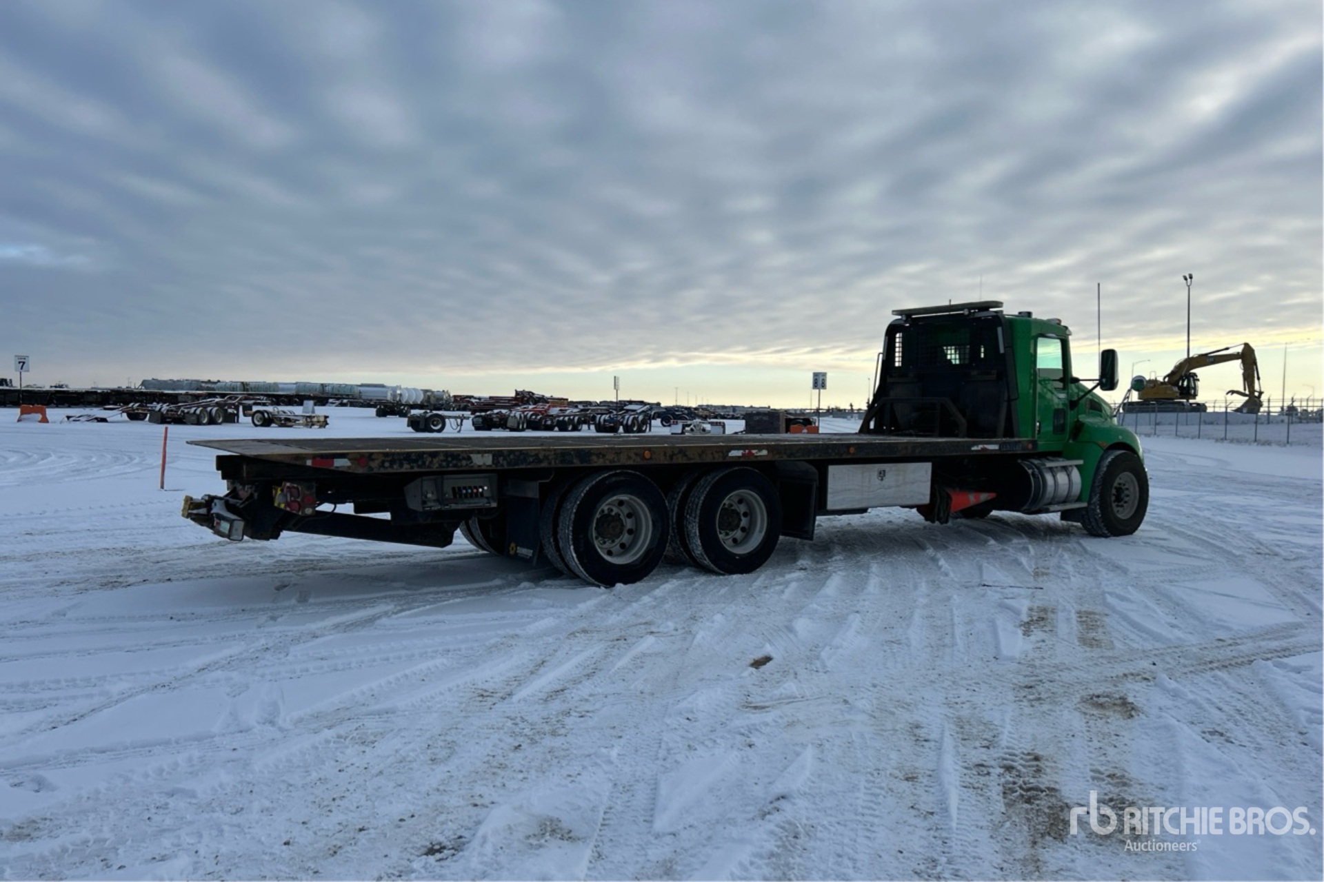 General Appearance with Imagen: esquina trasera derecha