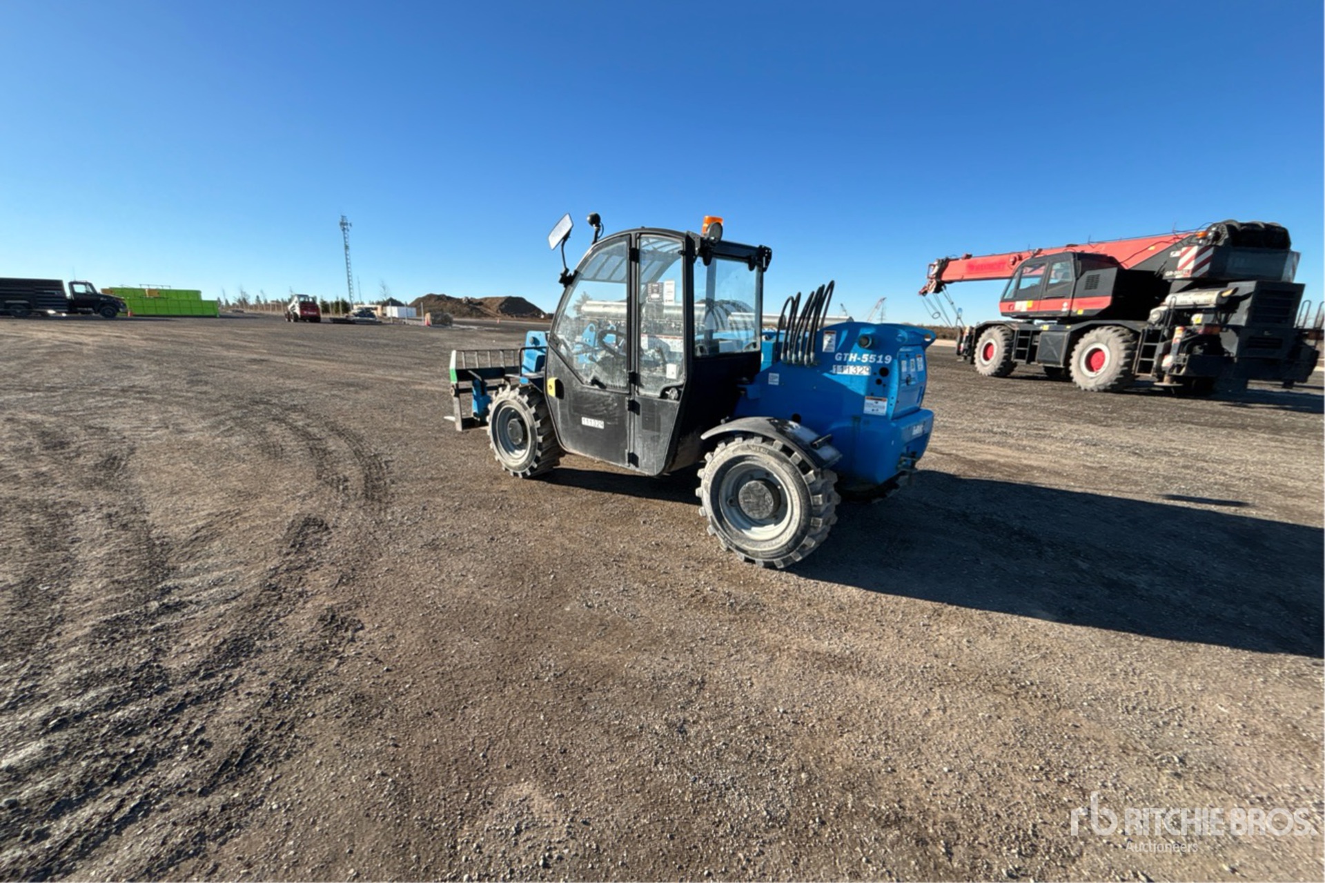 General Appearance with Picture, Left Rear Corner