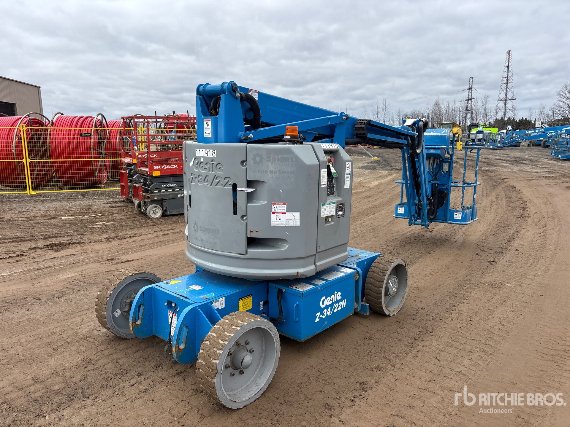 General Appearance with Imagen: esquina trasera derecha