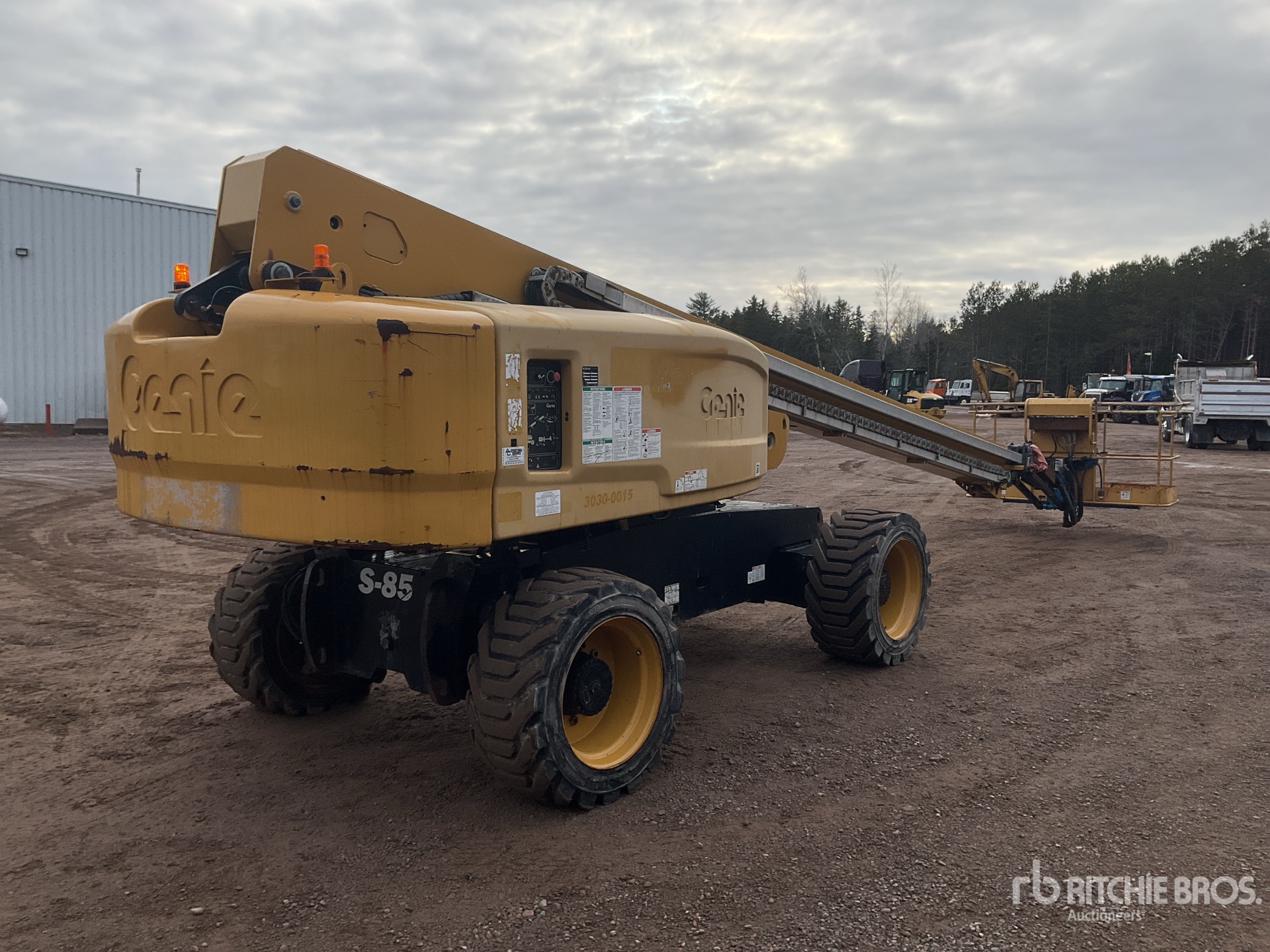 General Appearance with Imagen: esquina trasera izquierda