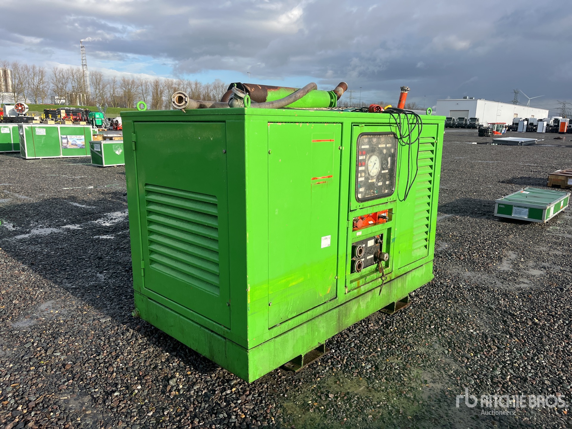 General Appearance with Picture, Left Front Corner