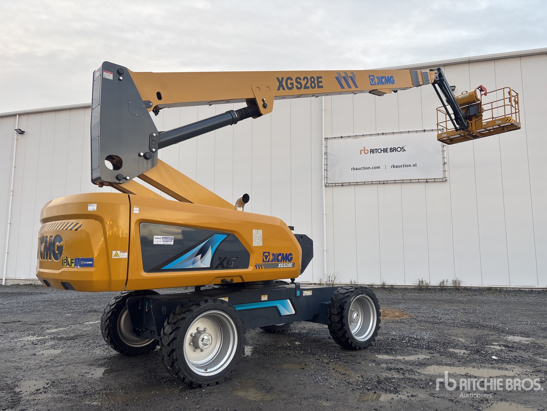 General Appearance with Imagen: esquina delantera izquierda